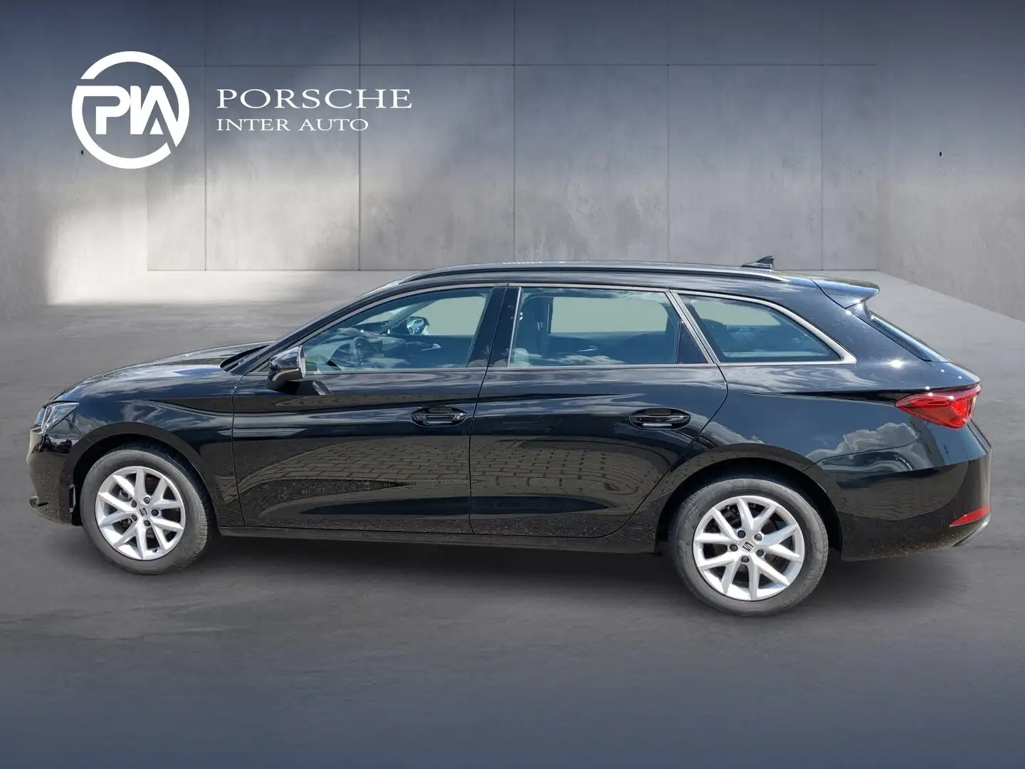 SEAT Leon Style 1.0 TSI 110 PS Schwarz - 2