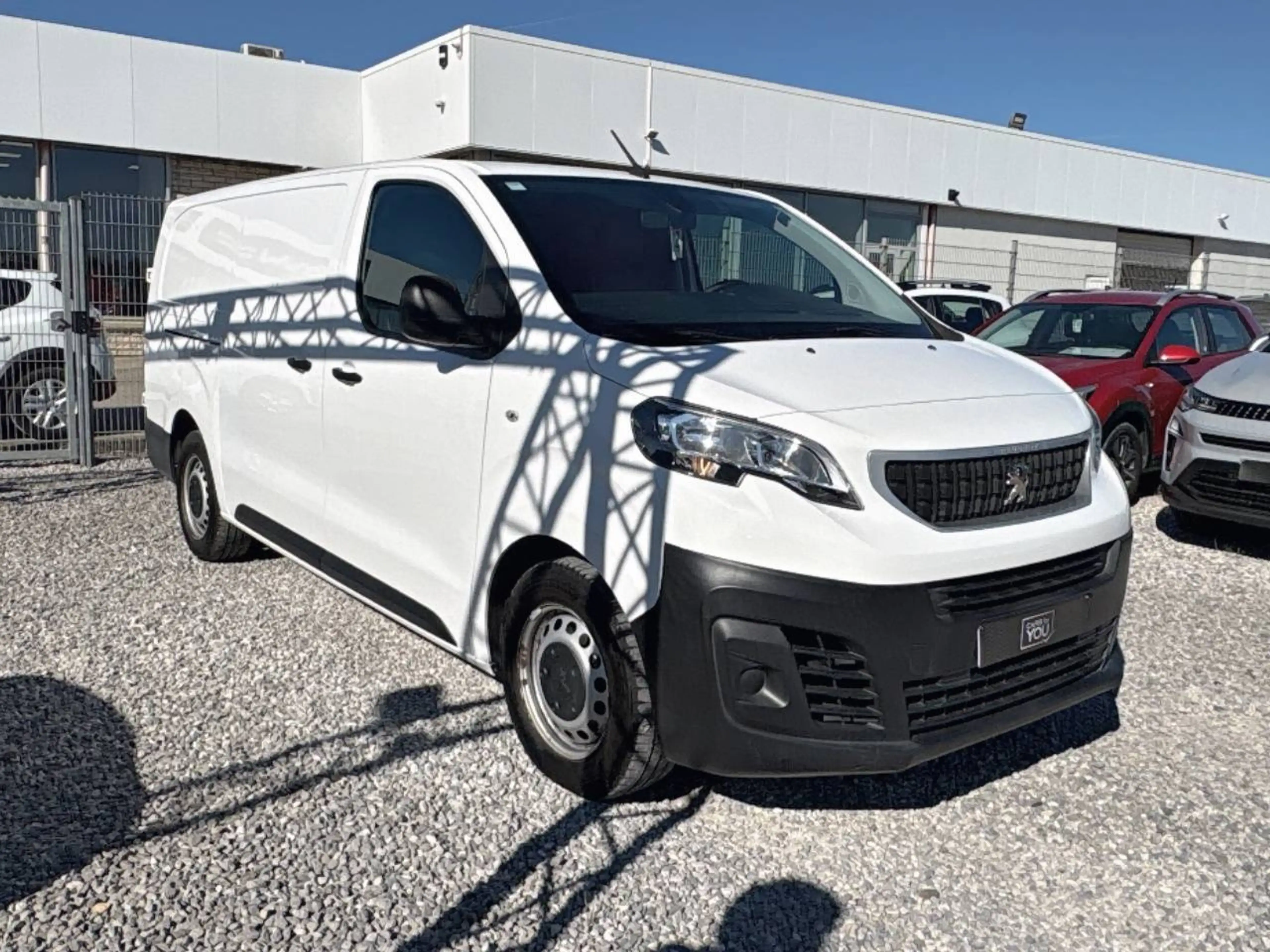 Peugeot Expert 2.0 BlueHDi L3 Long Premium S — photo 2