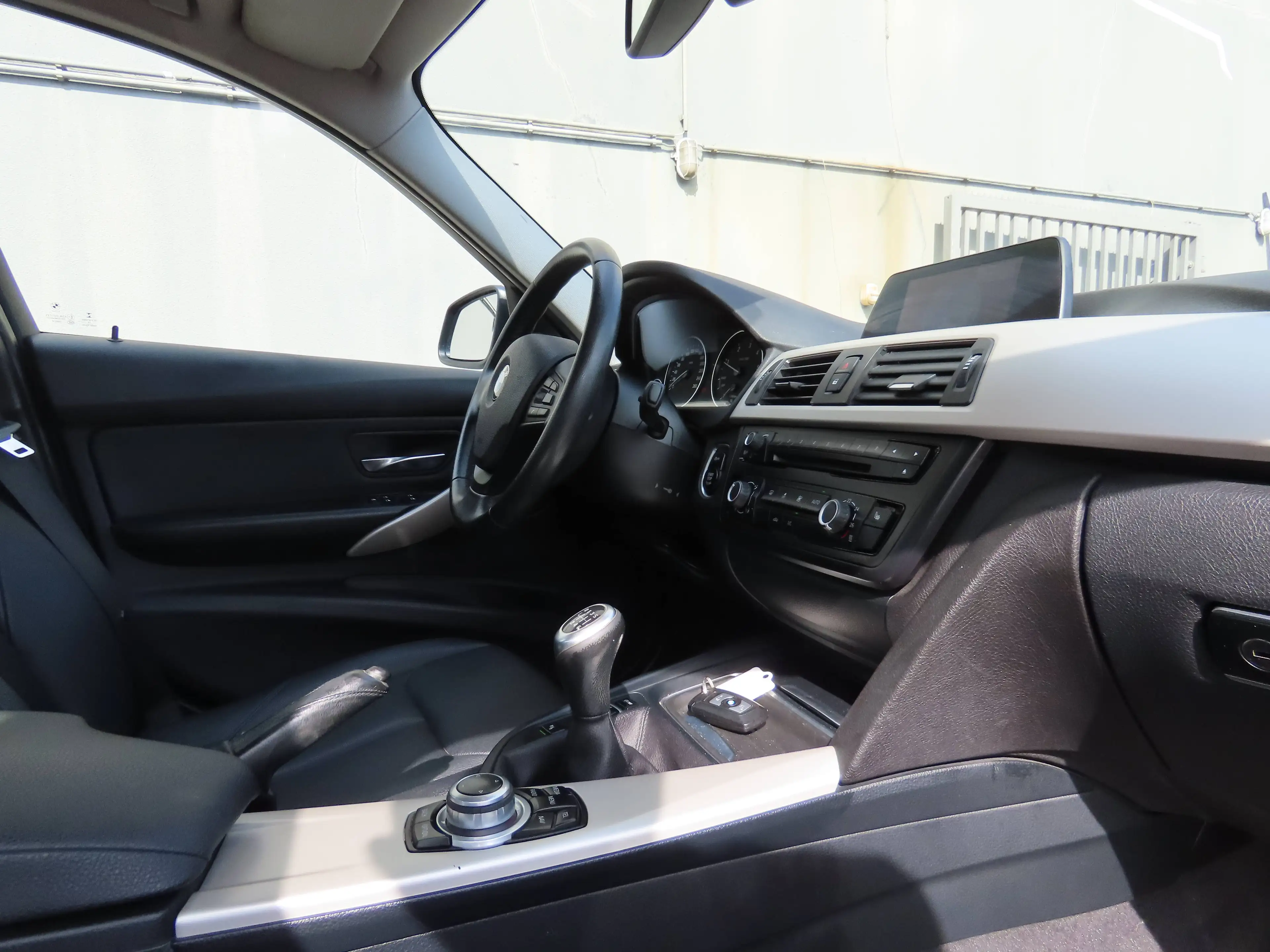 BMW 316 316 d — photo 4