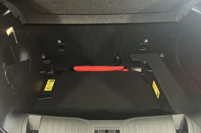 Jeep Renegade view 8