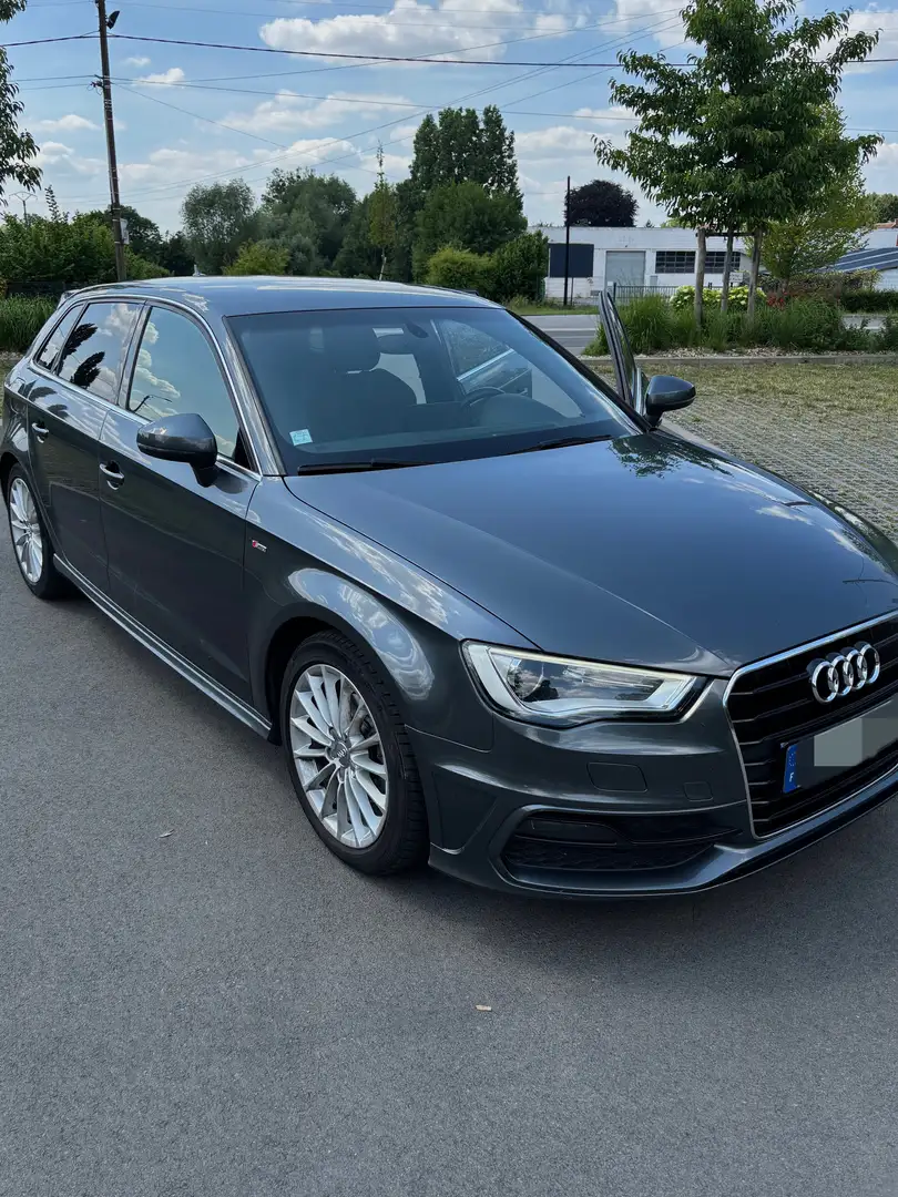 Audi A3 Sportback 1.4 TFSI Ambition S line - 1