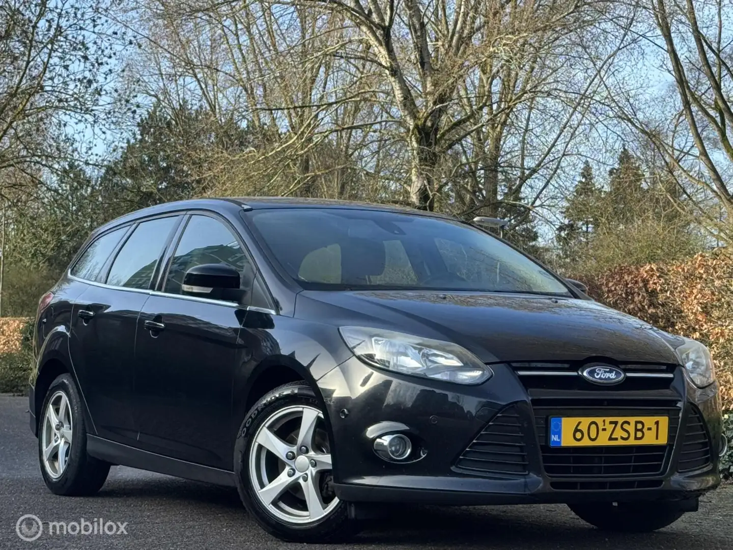 Ford Focus Wagon 1.6 TDCI Titanium/NAP/NWE APK/NAVI Schwarz - 2