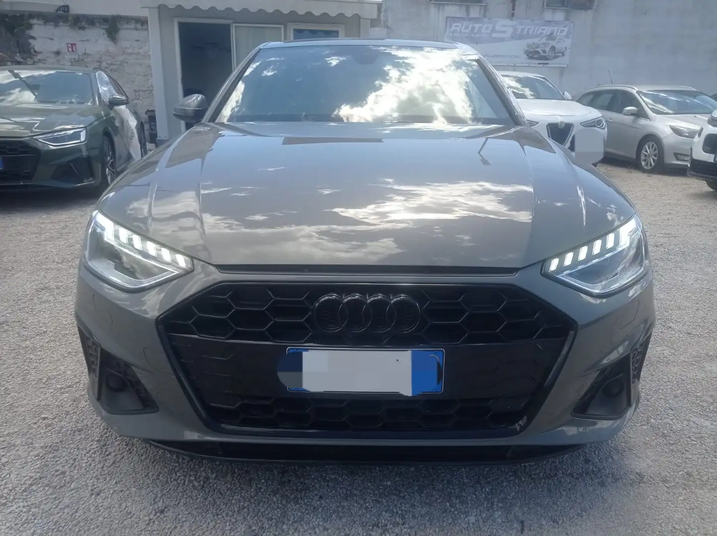 Audi A4 A4 35 2.0 tdi mhev S line edition 163cv s-tronic Gris - 1