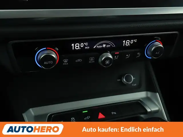 Audi Q3 view 23