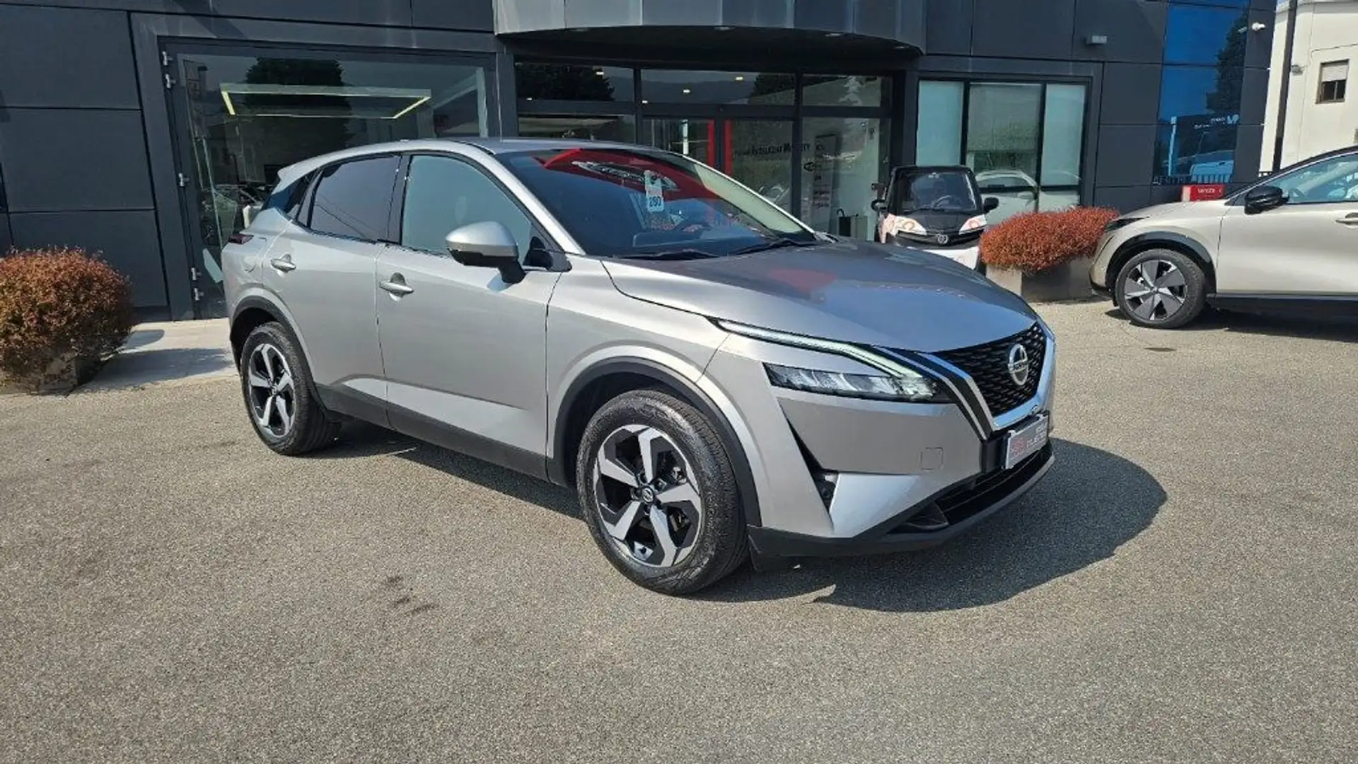 Nissan Qashqai MHEV 140 CV N-Connecta Argento - 2