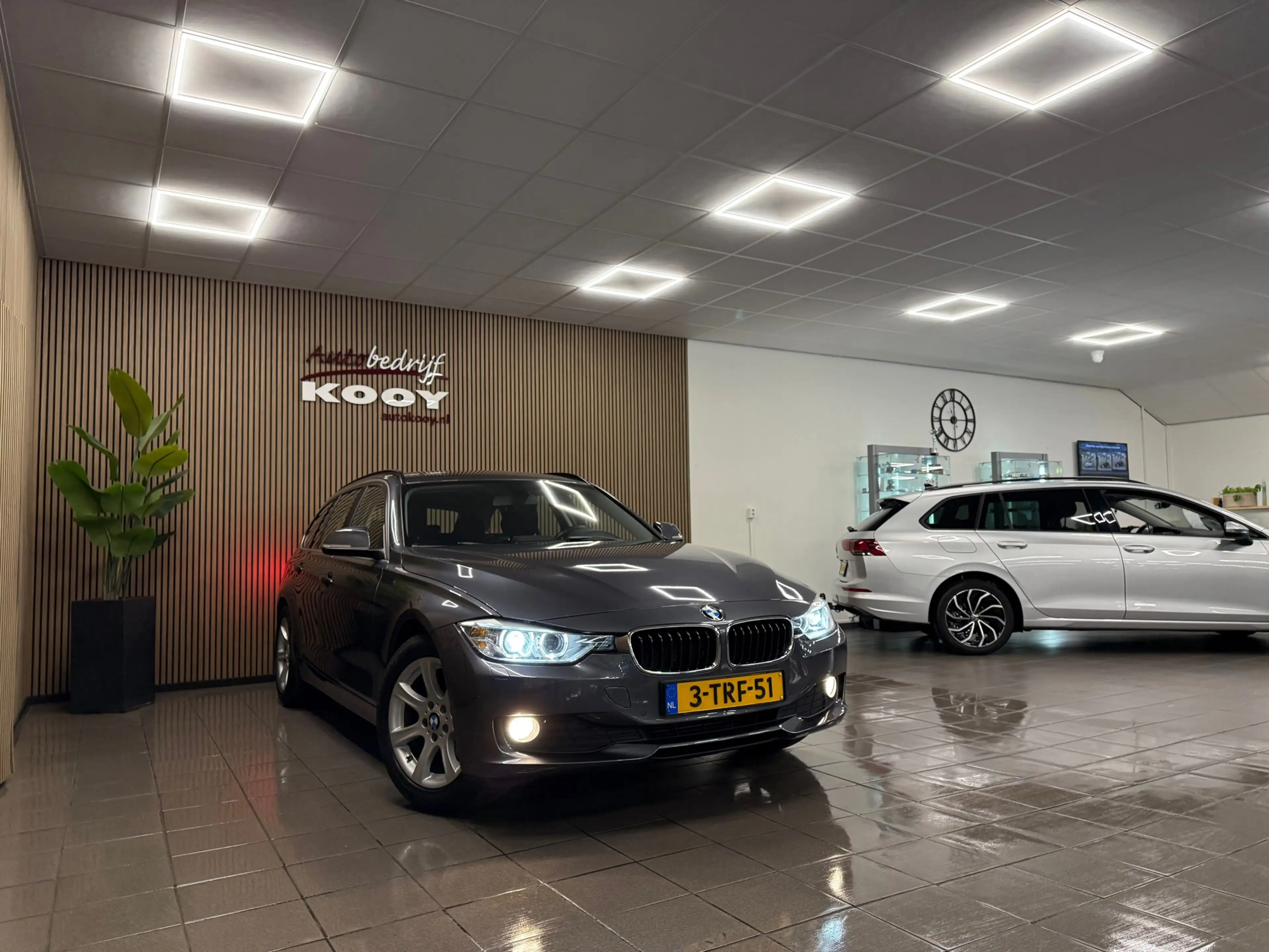 BMW 316 3-serie Touring 316i Executive * Automaat / Trekha — photo 8