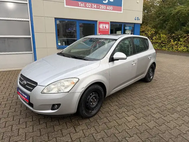 Kia Ceed EX Klima PDC Schiebedach