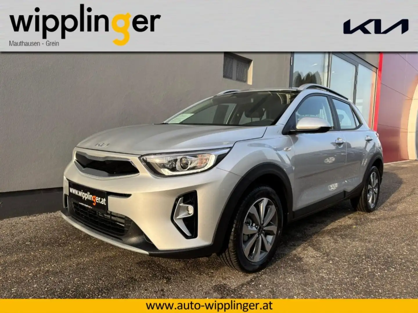 Kia Stonic /SILBER/1.2 DPI/MT5/79 LP.: € 23.290,00 Silber - 1