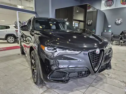 2025 Alfa Romeo Stelvio Intensa AWD