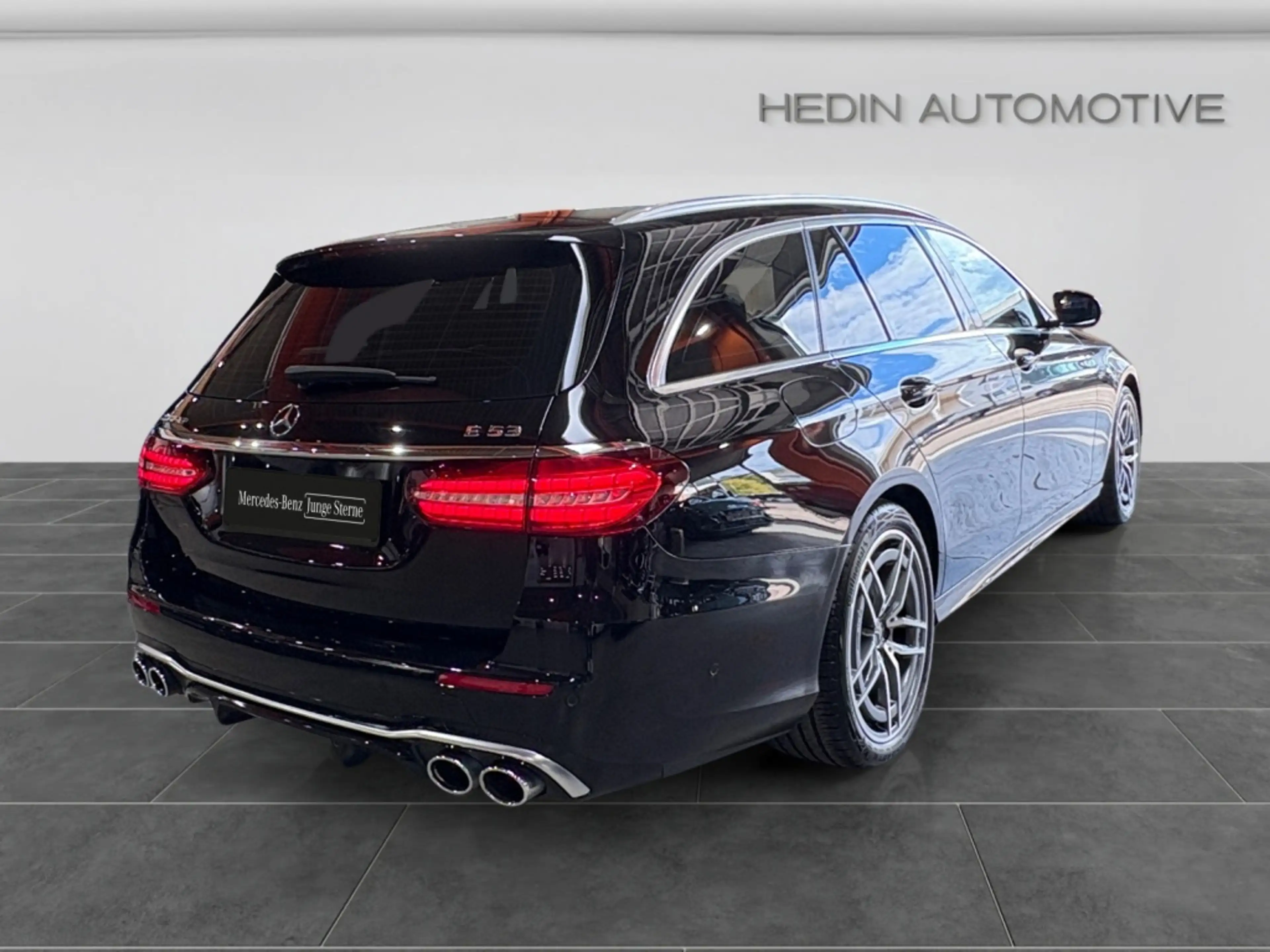 Mercedes-Benz E 53 AMG AMG E 53 4MATIC+ T-Modell AMG|ILS|MBEAM|AMBIENTE — photo 6