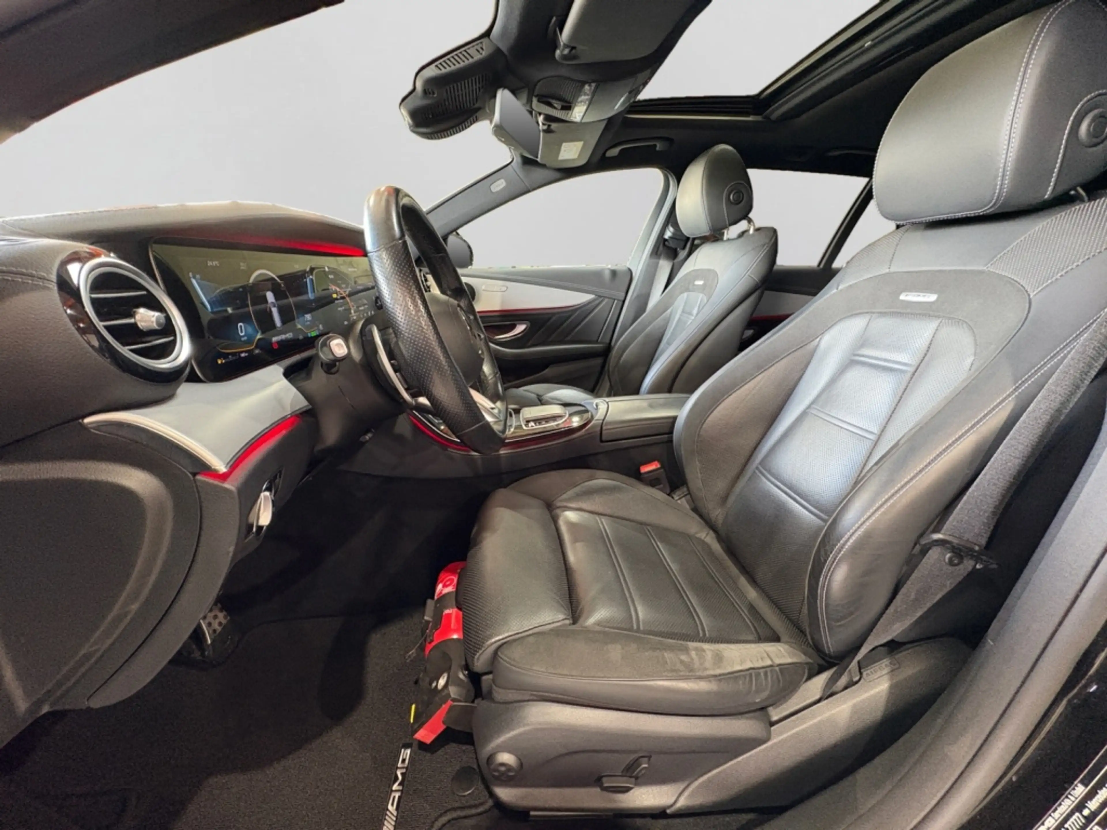 Mercedes-Benz E 53 AMG AMG E 53 4MATIC+ T-Modell AMG|ILS|MBEAM|AMBIENTE — photo 10