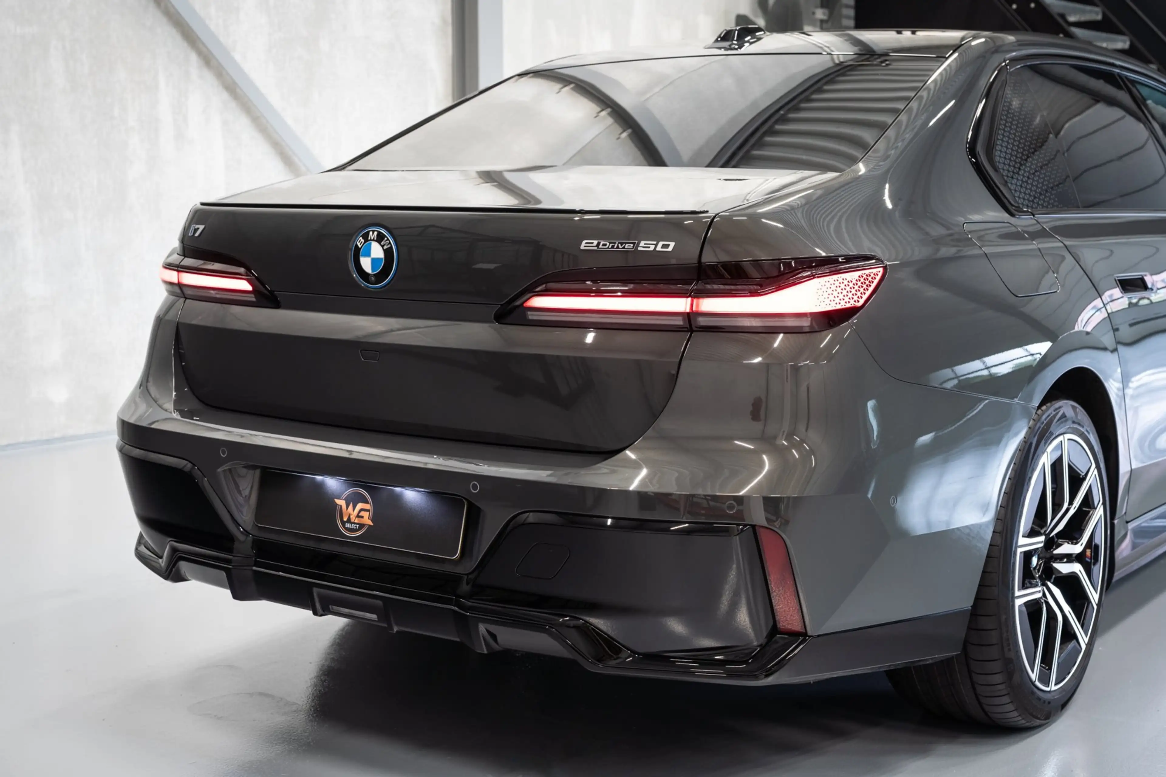 BMW i7 EDrive50 Privilege Edition 106 kWh | Massage | SOH — photo 4