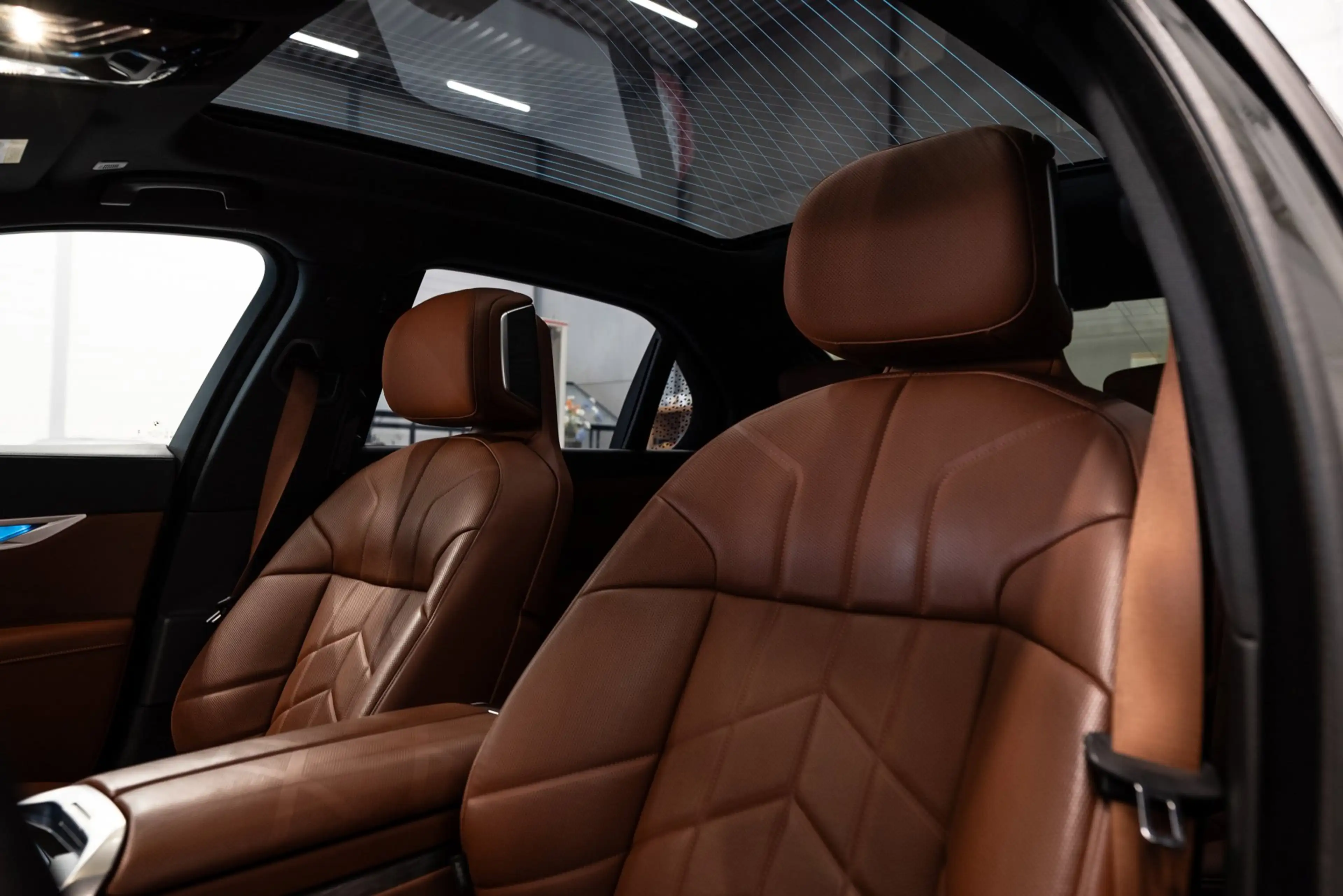 BMW i7 EDrive50 Privilege Edition 106 kWh | Massage | SOH — photo 11