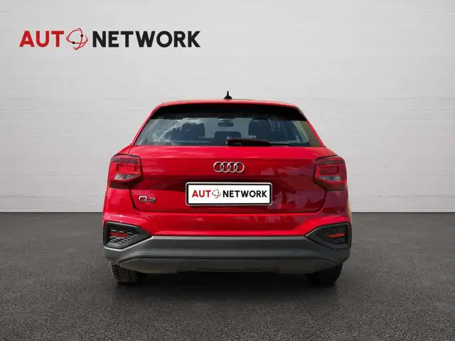 Audi Q2 view 6