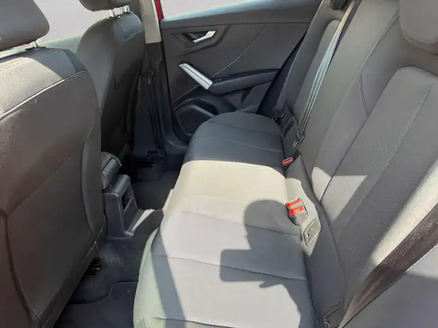 Audi Q2 view 10