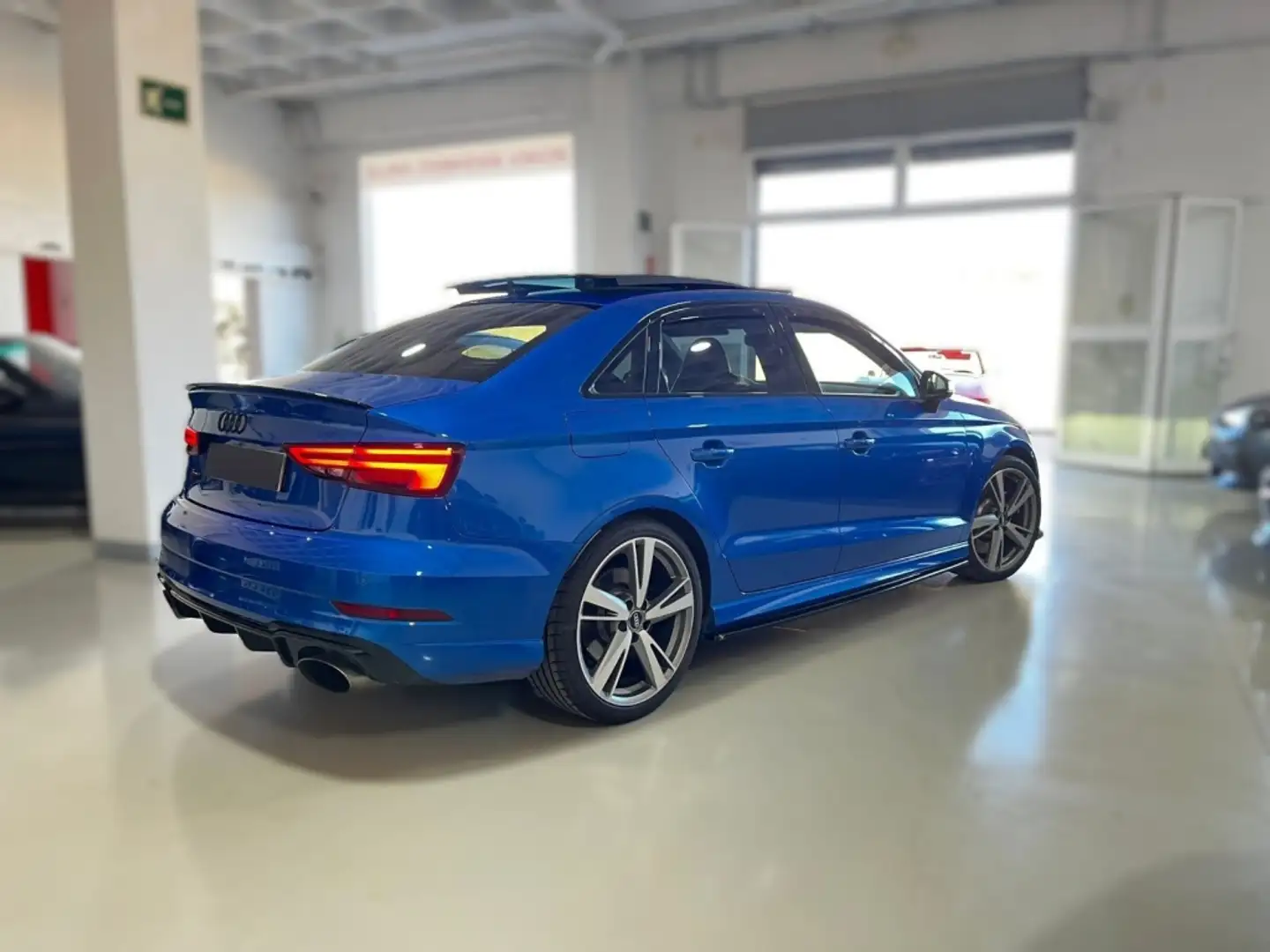 Audi RS3 Sedán TFSI quattro S tronic 294kW - 2