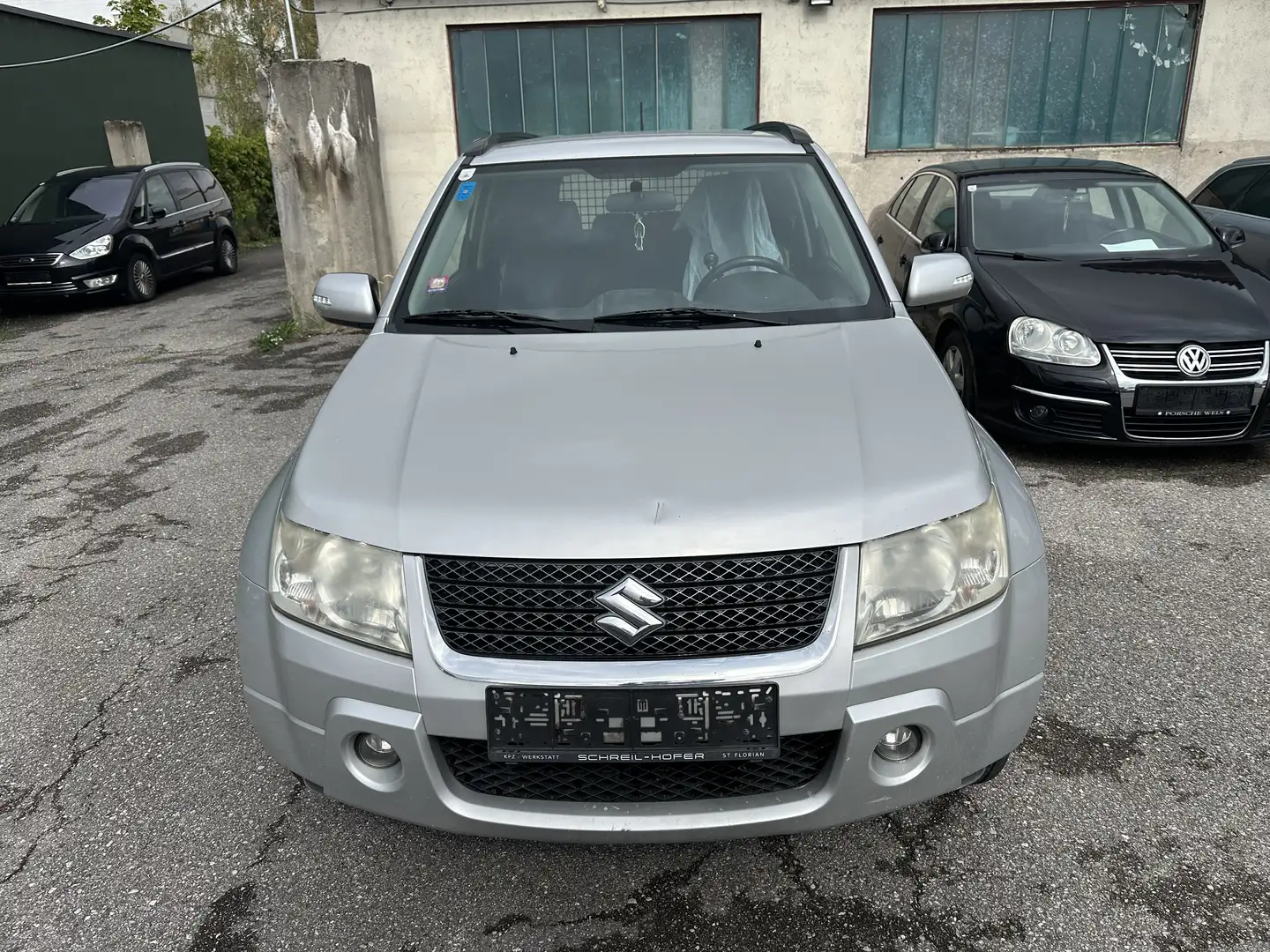 Suzuki Grand Vitara 1,9 VX-E Deluxe DDiS Silber - 2