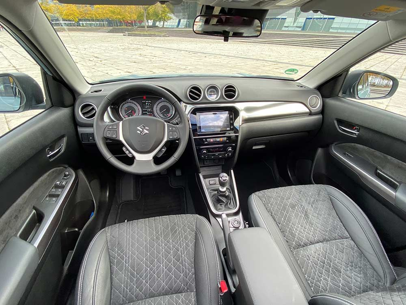 Suzuki Vitara 1.4 AllGrip HYBRID Comfort+ PANO*LED*ACC*CAM — photo 10