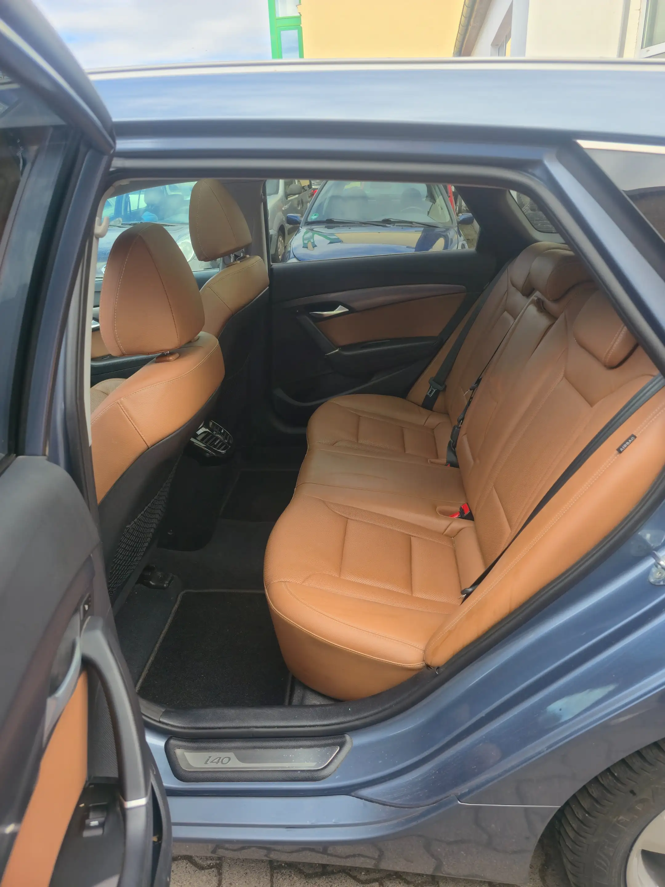 Hyundai i40 i40 Kombi blue 1.7 CRDi DCT Premium — photo 9