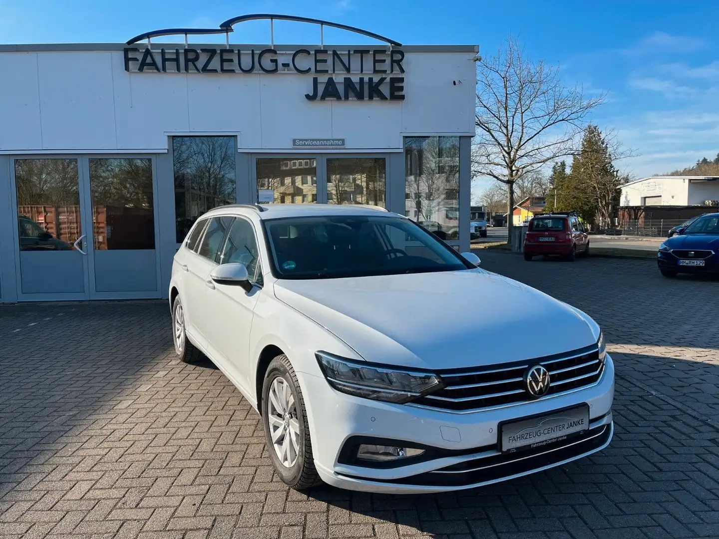 Volkswagen Passat Variant Business +Kamera/Navi/Massage+ Blanco - 1