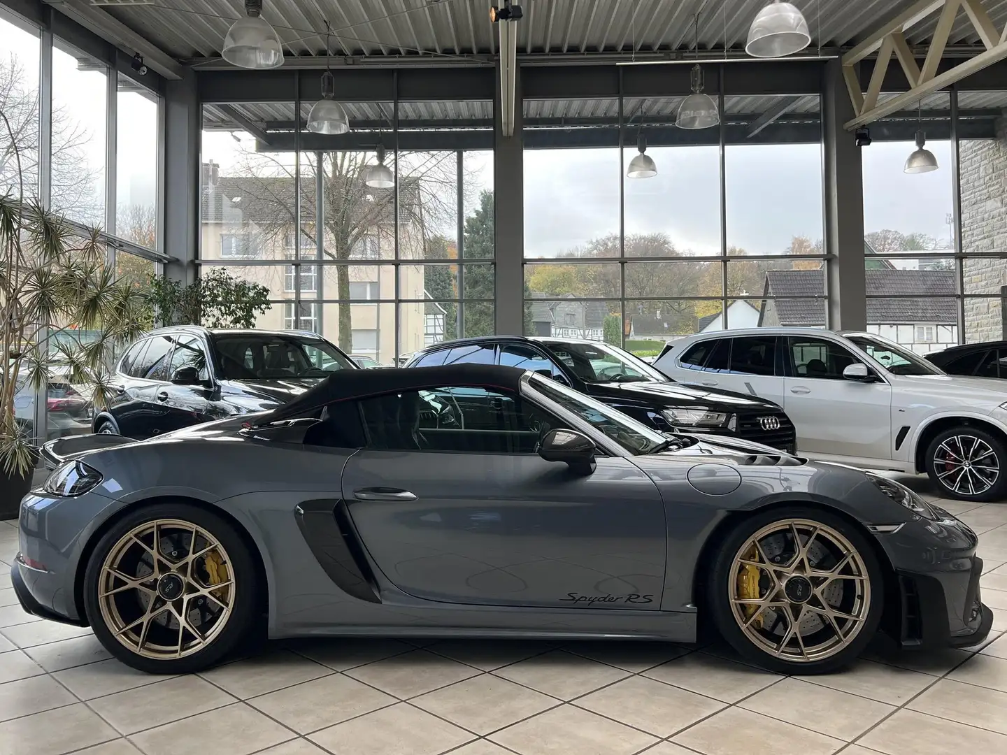 Porsche 718 Spyder Spyder 718 RS 4.0 Weissach*PDLS*PCCB*LIFT*Chrono Gris - 2
