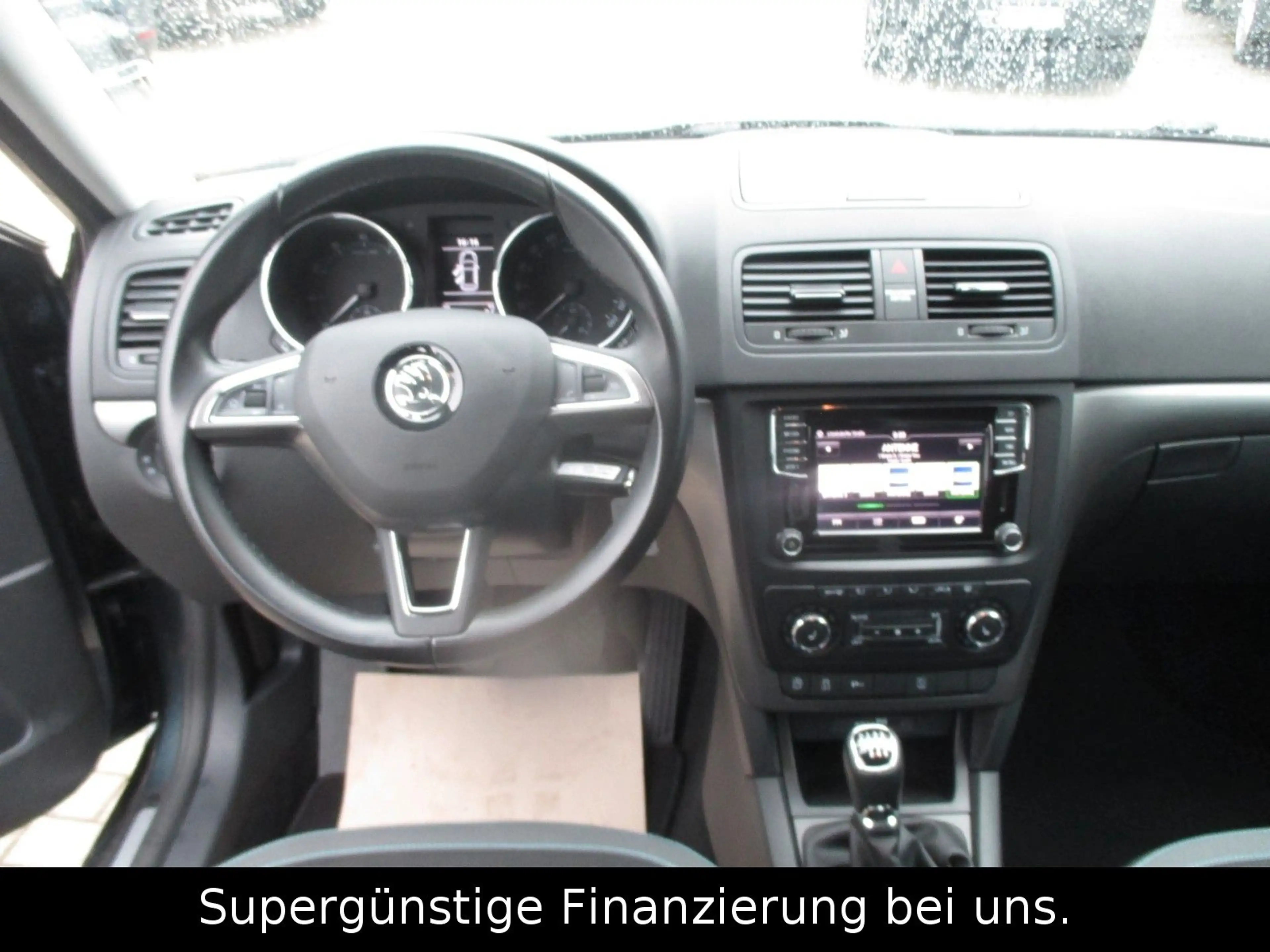 Skoda Yeti Joy,KLIMA,GARANTIE,NAVI,1-HAND — photo 7