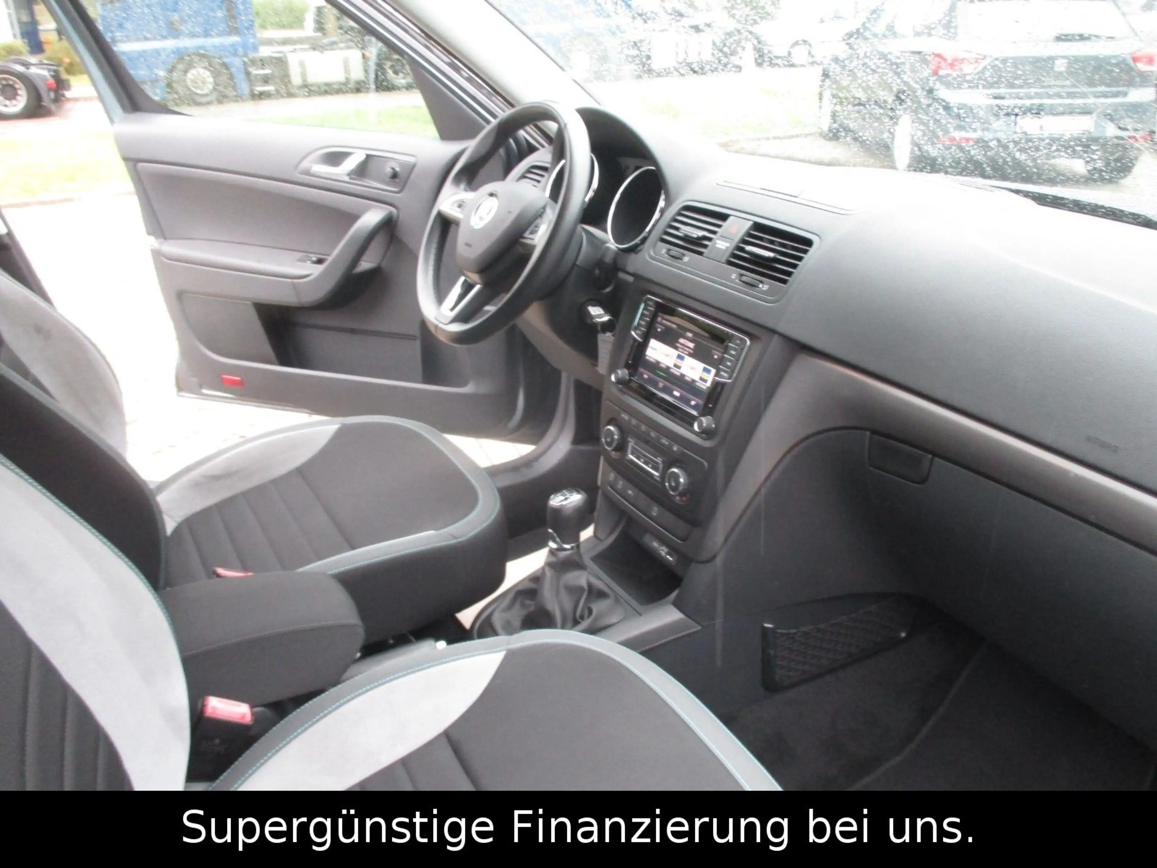Skoda Yeti Joy,KLIMA,GARANTIE,NAVI,1-HAND — photo 13