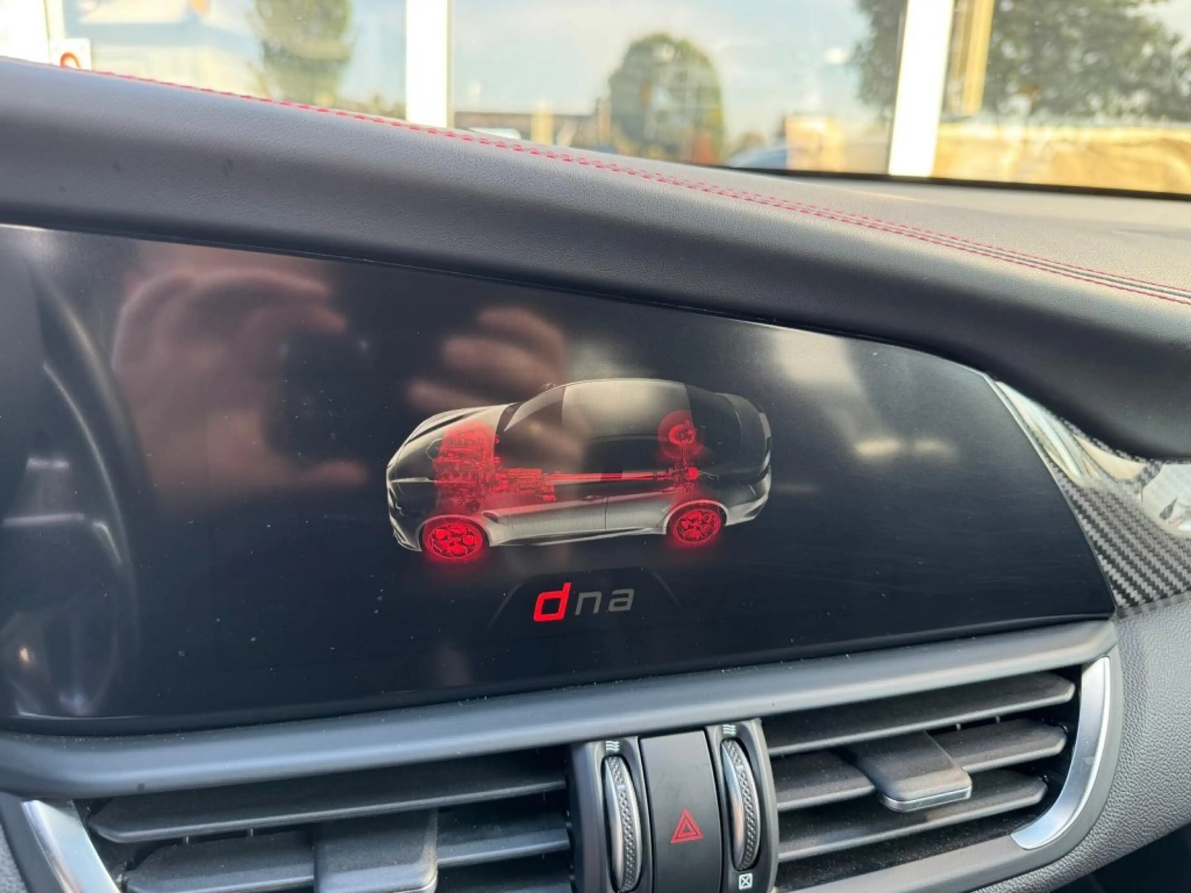 Alfa Romeo Giulia 2.9 V6 QUADRIFOGLIO Carbon pakket Sparco kuipstoel — photo 45