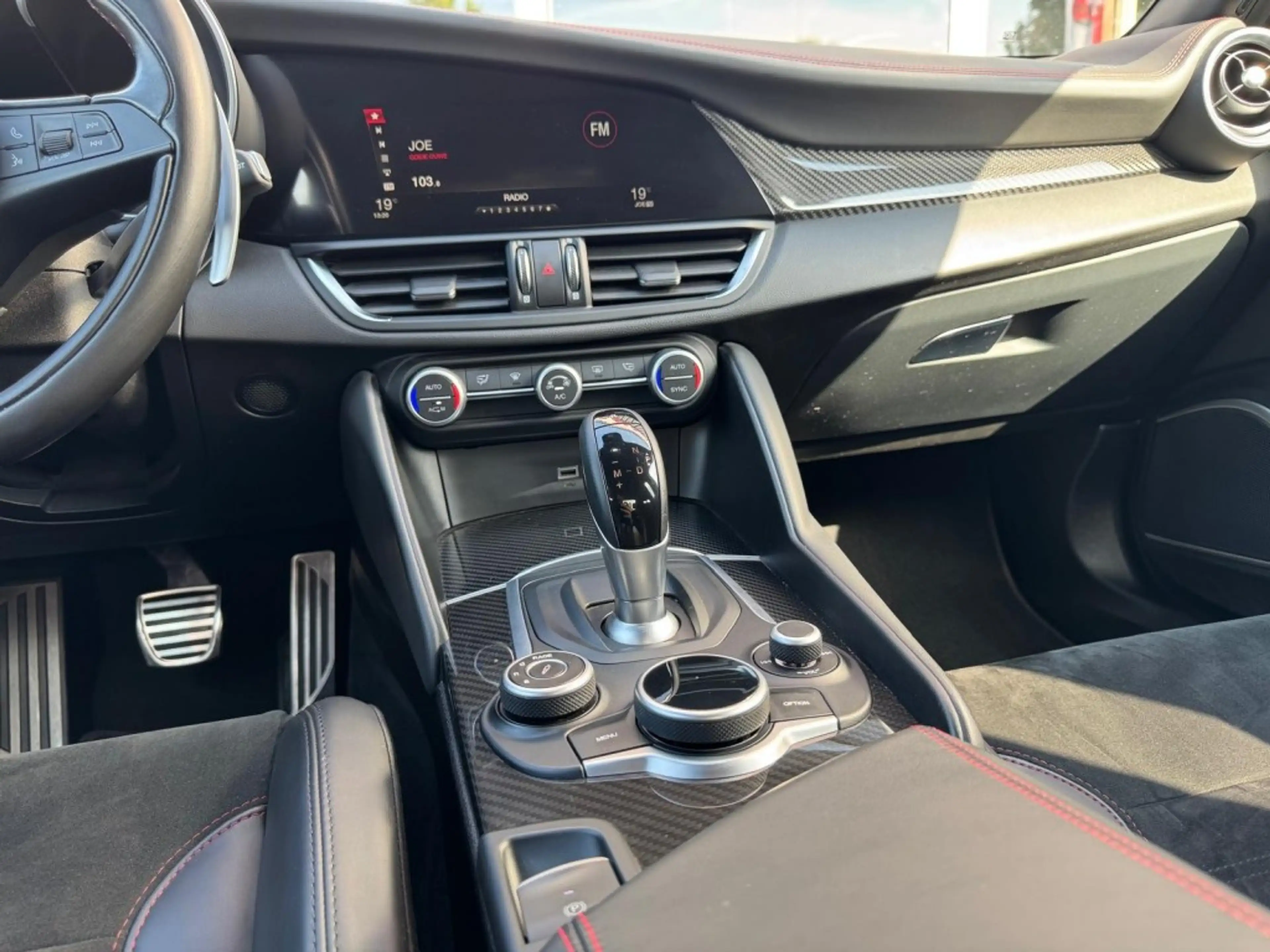 Alfa Romeo Giulia 2.9 V6 QUADRIFOGLIO Carbon pakket Sparco kuipstoel — photo 35
