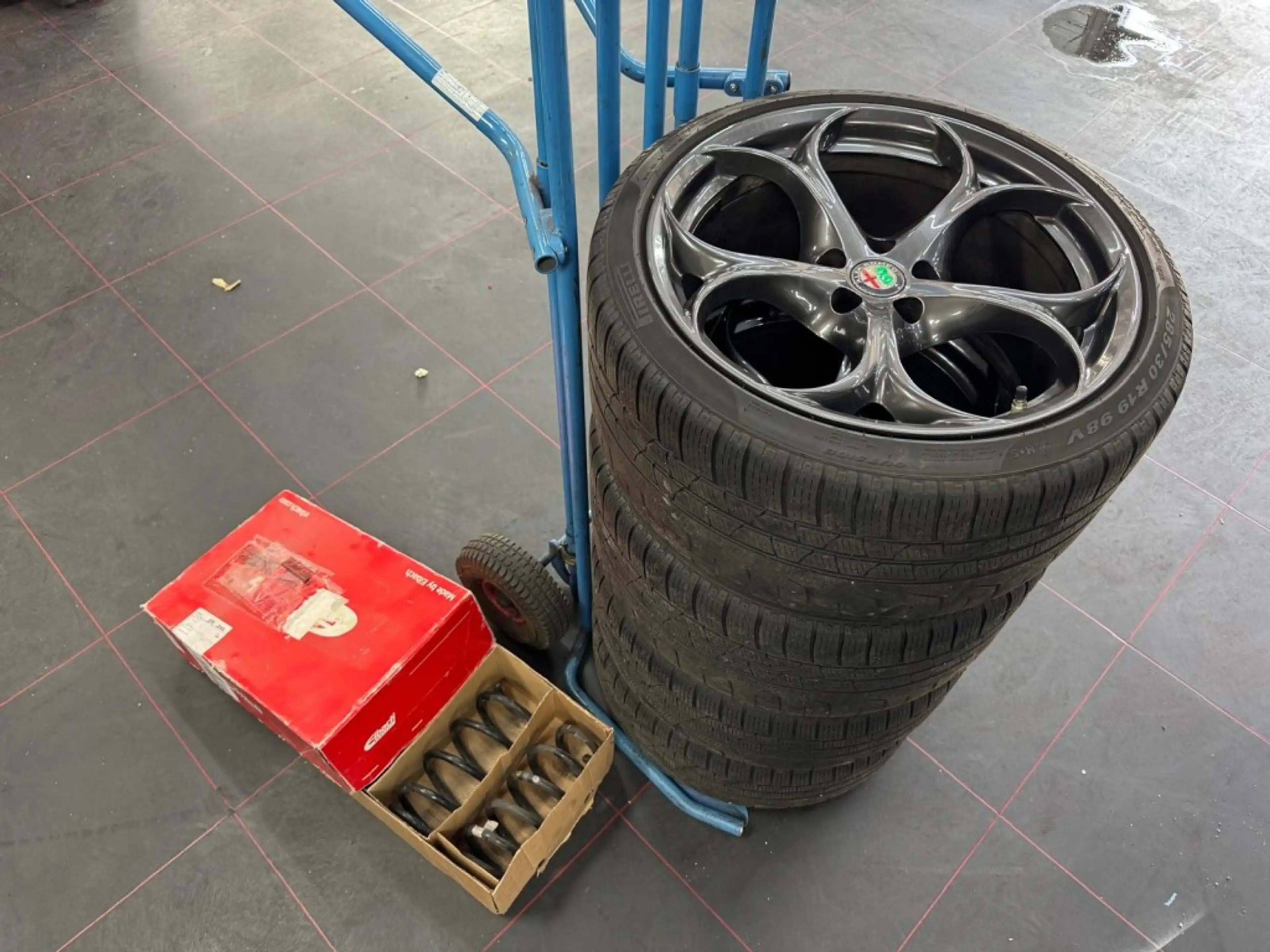 Alfa Romeo Giulia 2.9 V6 QUADRIFOGLIO Carbon pakket Sparco kuipstoel — photo 8