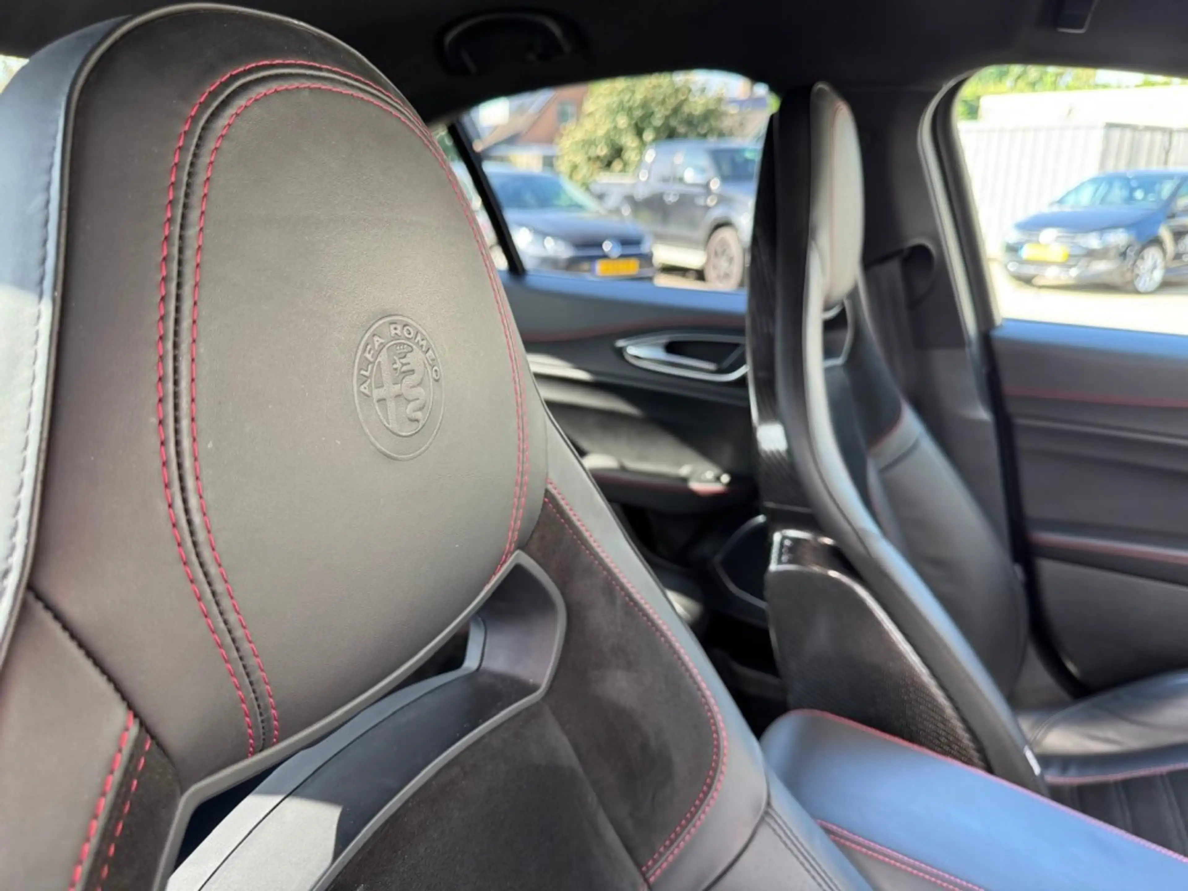 Alfa Romeo Giulia 2.9 V6 QUADRIFOGLIO Carbon pakket Sparco kuipstoel — photo 14