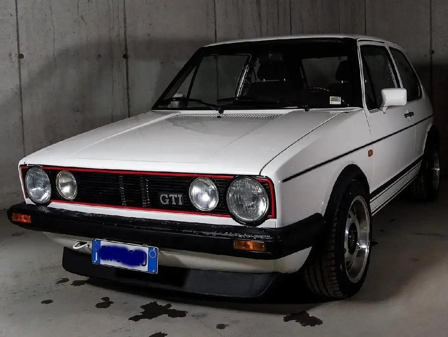 Volkswagen Golf GTI Beyaz - 1