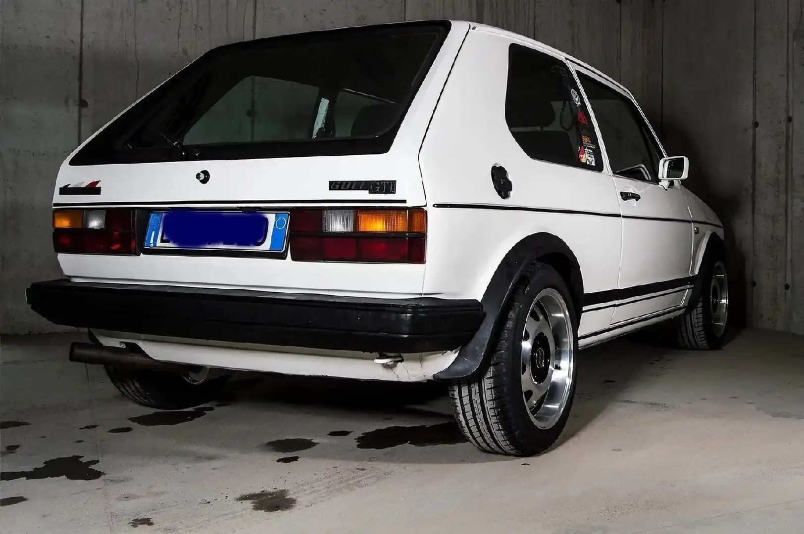 Volkswagen Golf GTI Beyaz - 2
