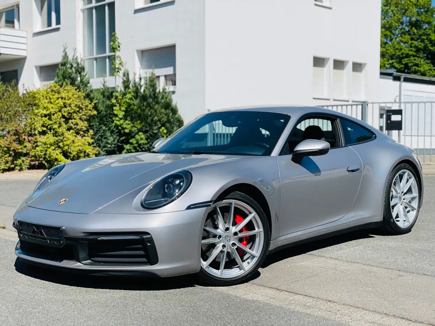 Porsche 992 Carrera S/ACC/GARANTIE/SITZLÜFT./360°/1.HAND Silber - 1