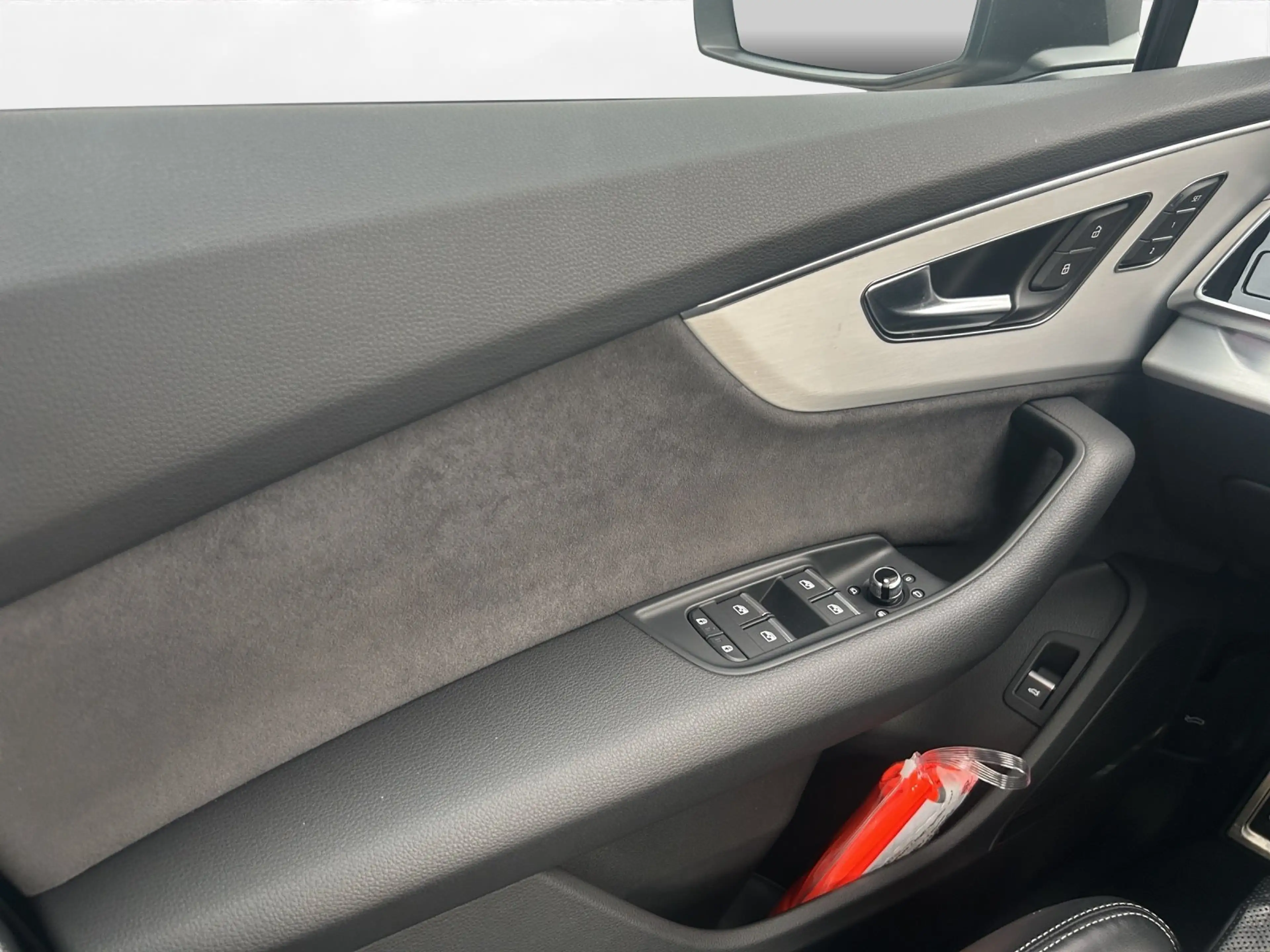 Audi SQ7 4.0 TFSI quattro tiptronic I MATRIX I AHK | — photo 10