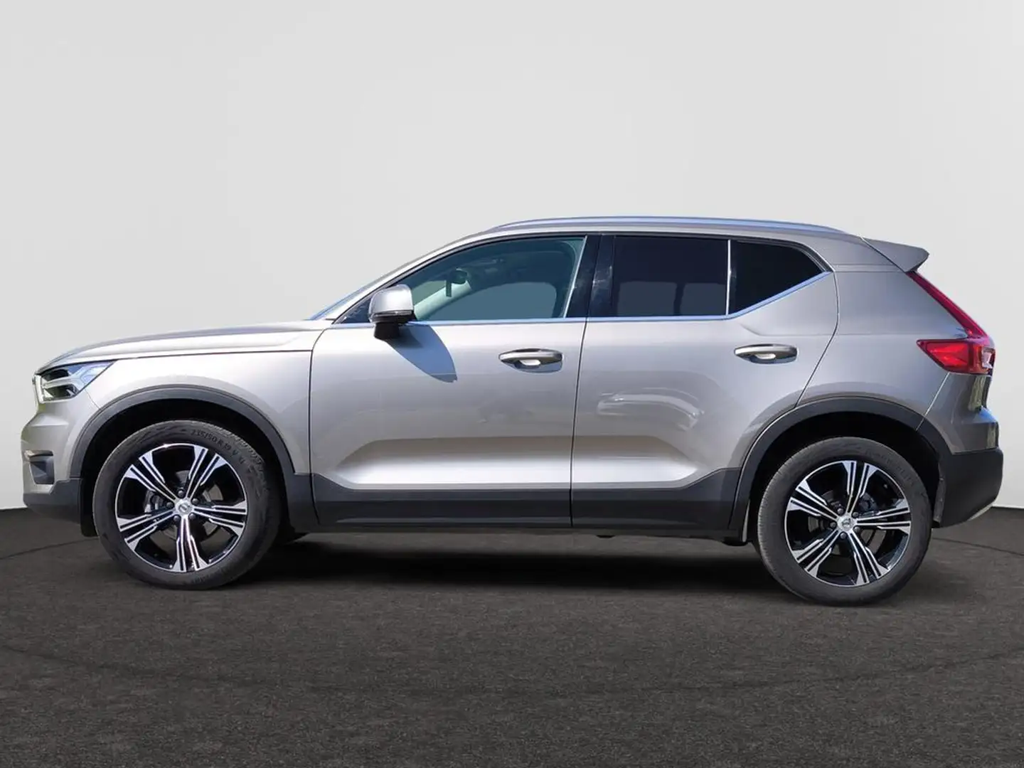 Volvo XC40 1.5 T2 Inscription Geartronic Beige - 2