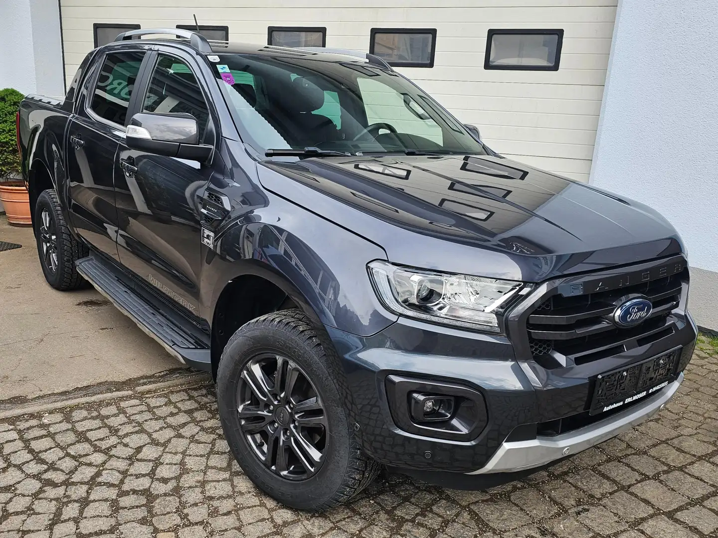 Ford Ranger Wildtrak Doppelkabine 4x4 Grau - 2