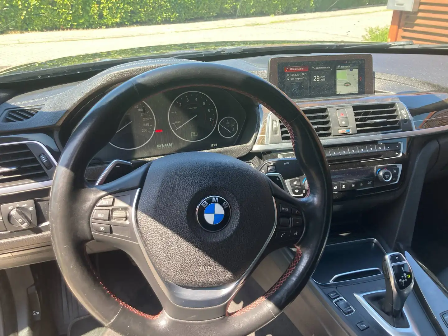BMW 430 430i Gran Coupe Aut. Sport Line Šedá - 2