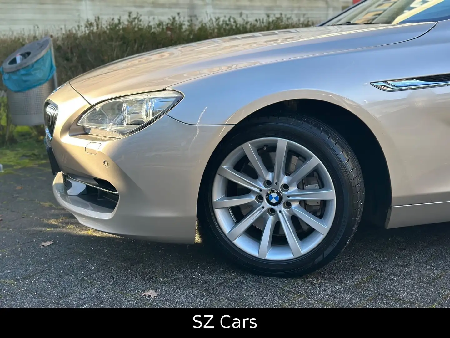 BMW 640 I Gran Coupe*1.HAND* NUR 16550 KM*LED*LEDER* Zilver - 2