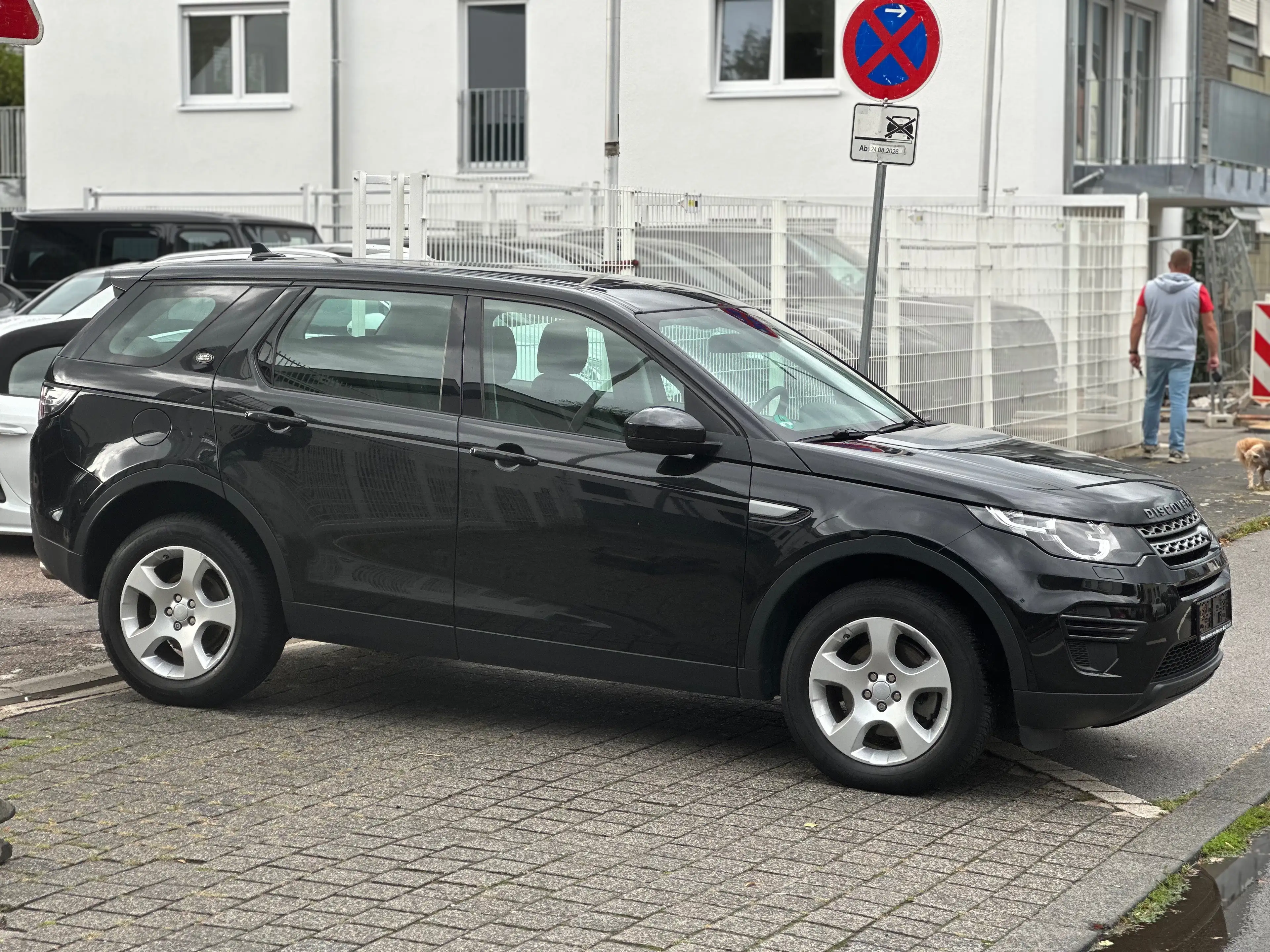 Land Rover Discovery Sport Pure TEILLEDER NAVI SITZHEIZUNG — photo 5