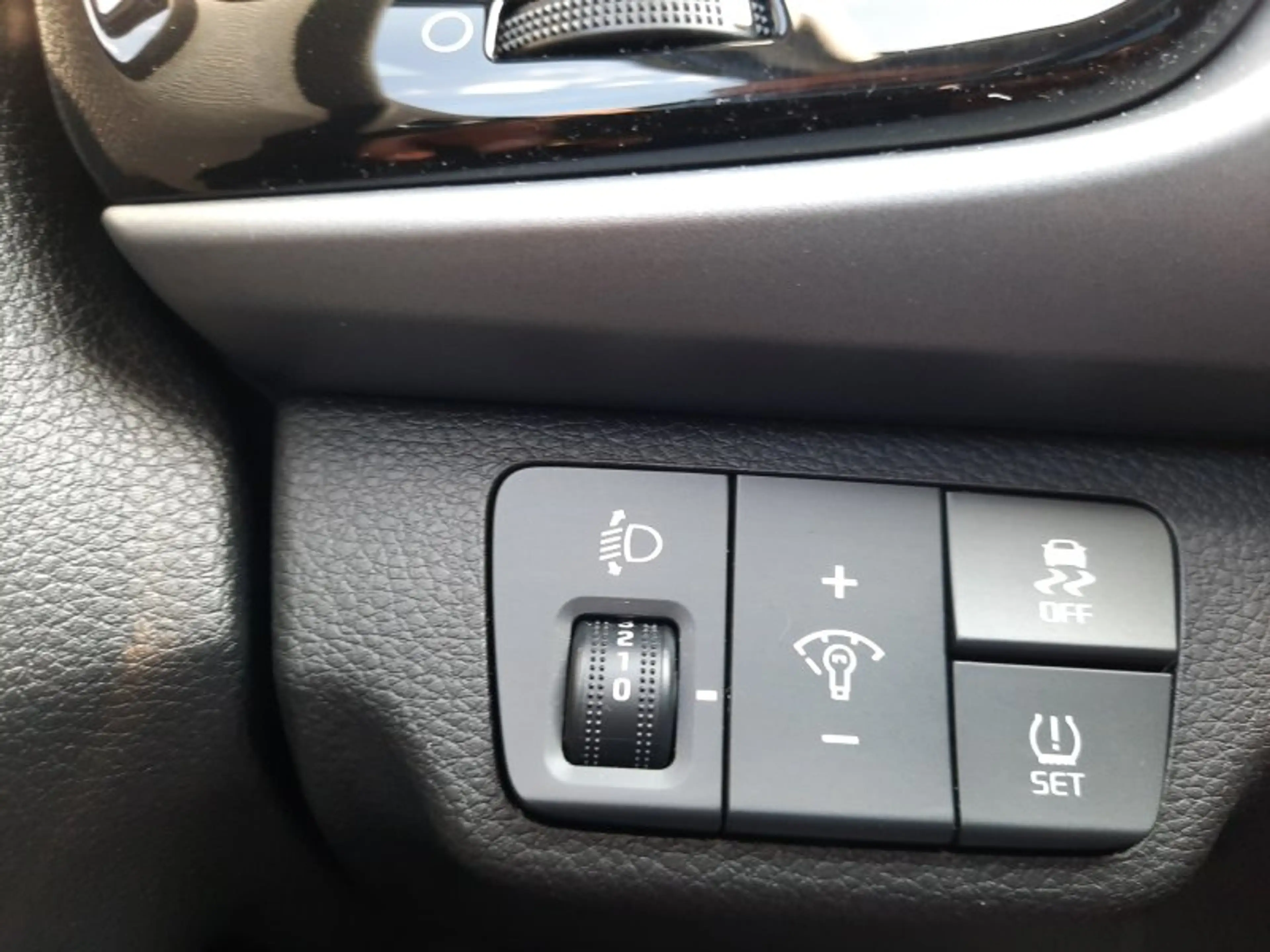 Kia Rio 1.2 Dream Team 1.2 EU6d-T Navi/Kamera/Klimaauto/DA — photo 27