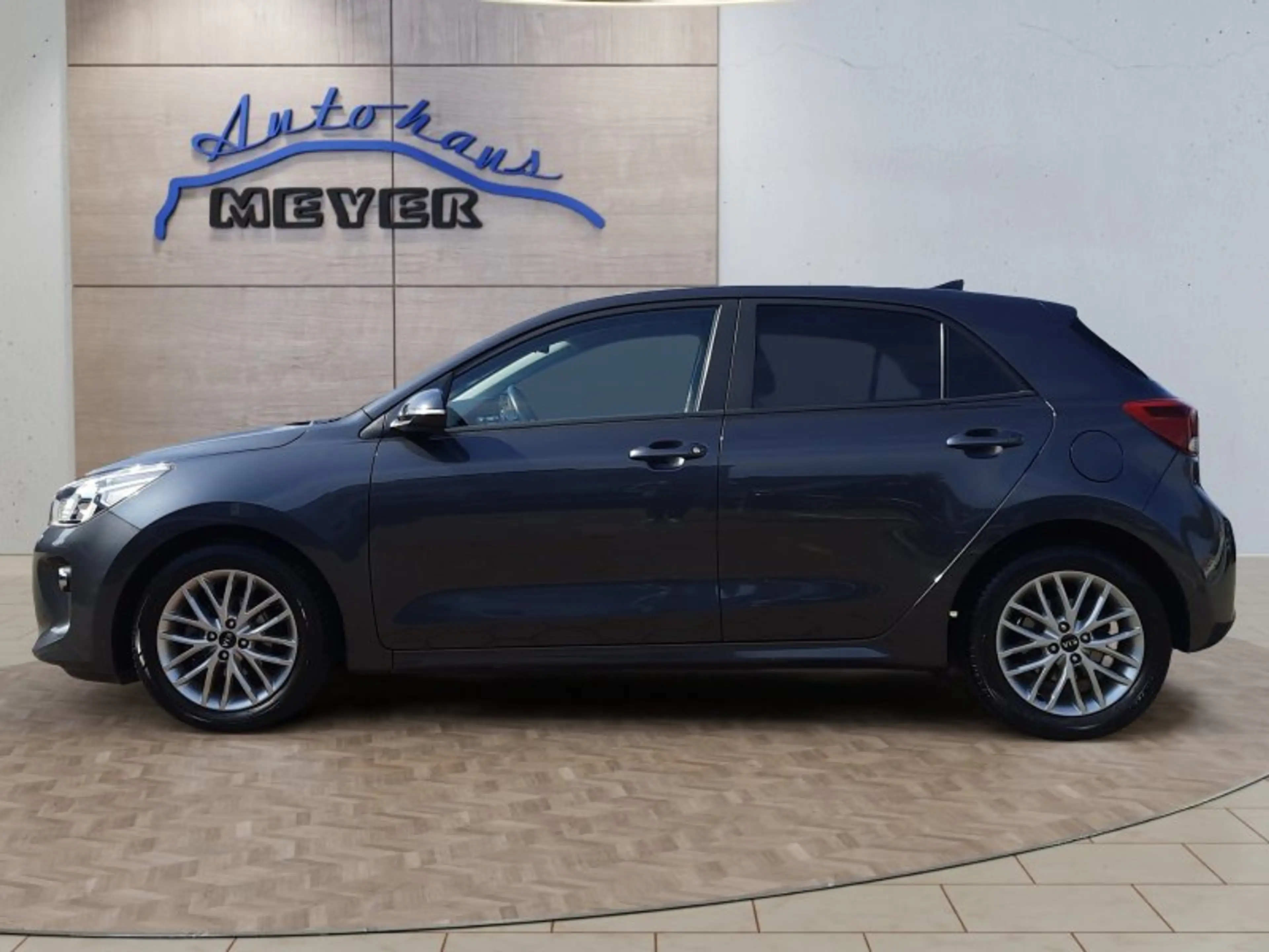Kia Rio 1.2 Dream Team 1.2 EU6d-T Navi/Kamera/Klimaauto/DA — photo 2
