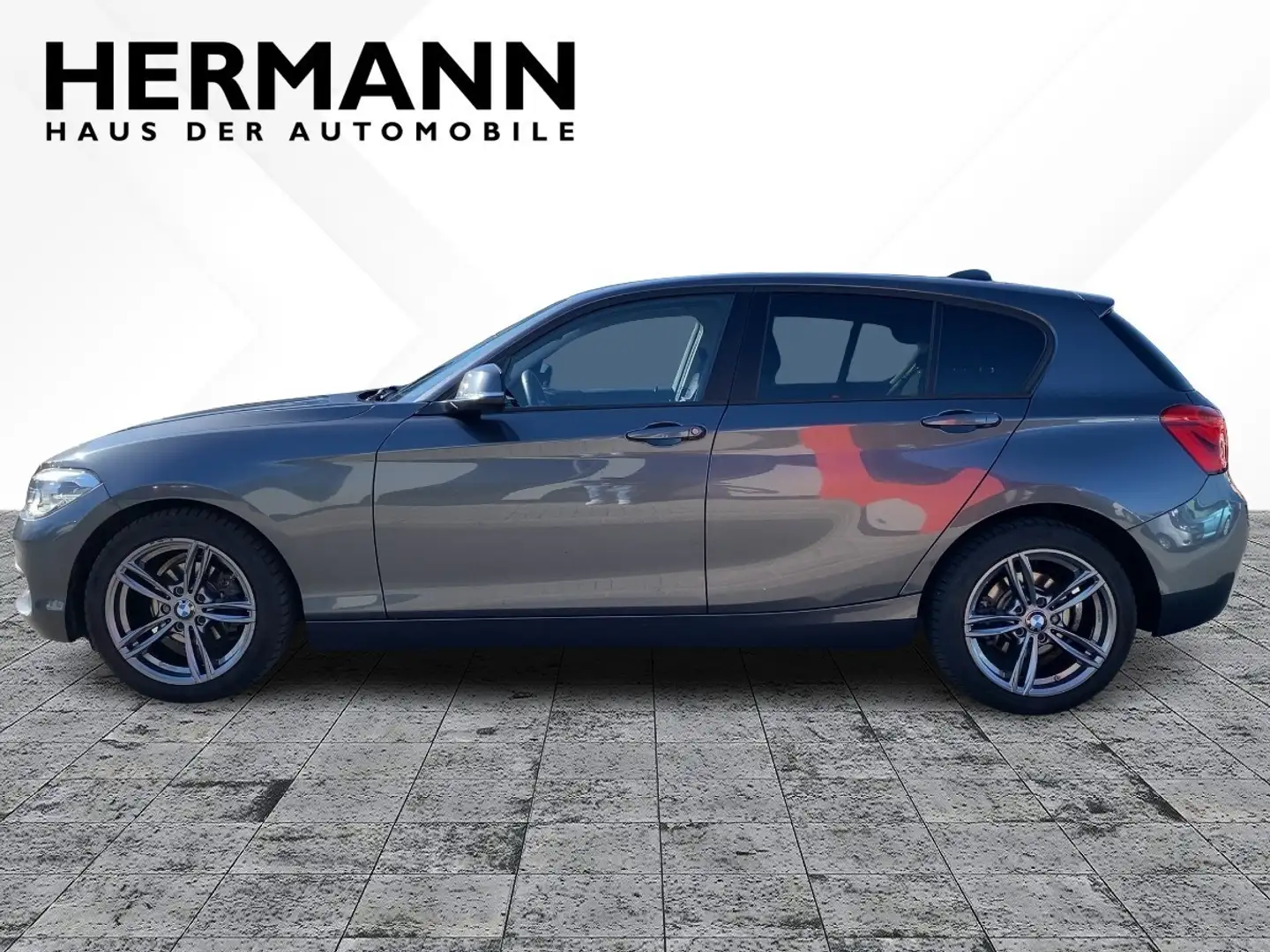 BMW 118 i  Advantage Line *NAVI*LED*LM*AHK*AUT*PDC Gris - 2