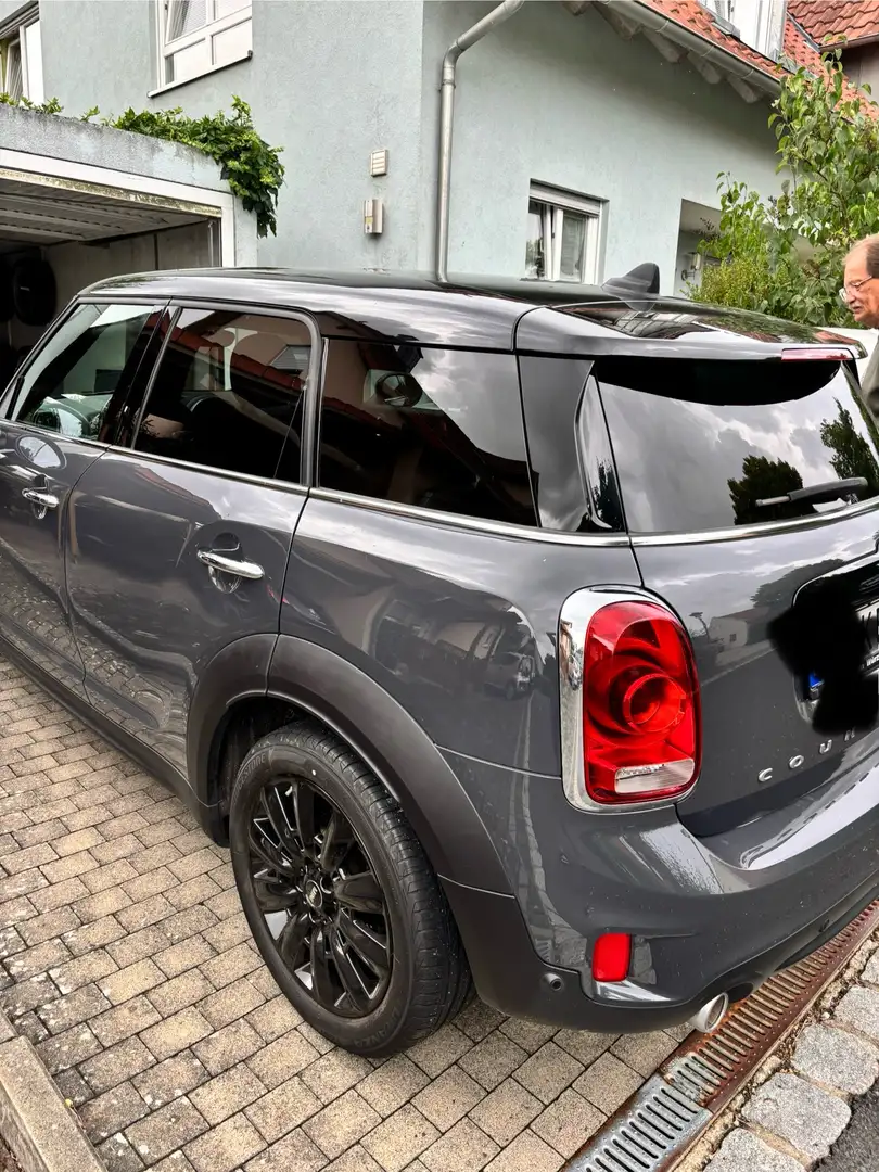 MINI Cooper SD Countryman Cooper SD Šedá - 2