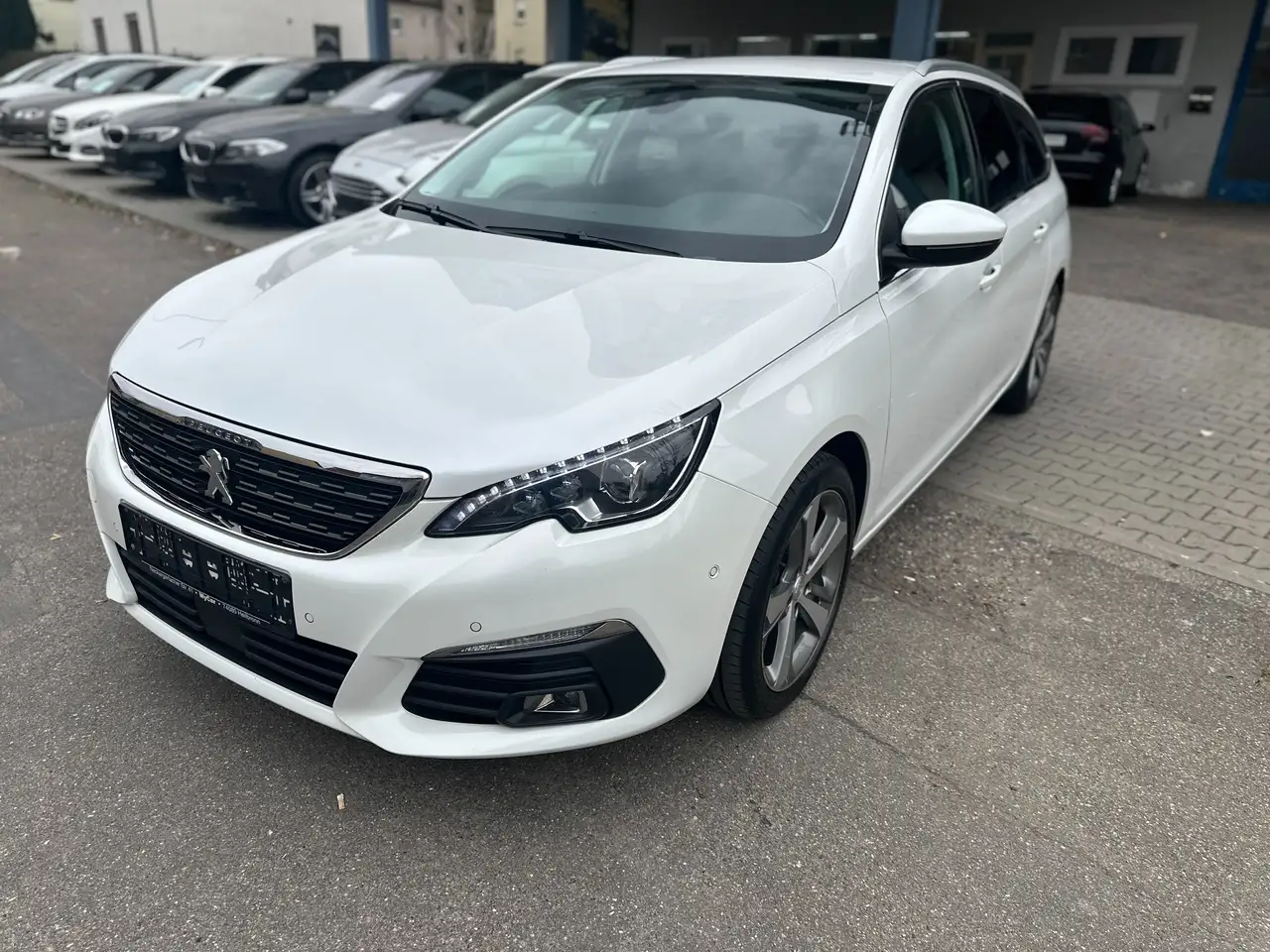 Peugeot 308