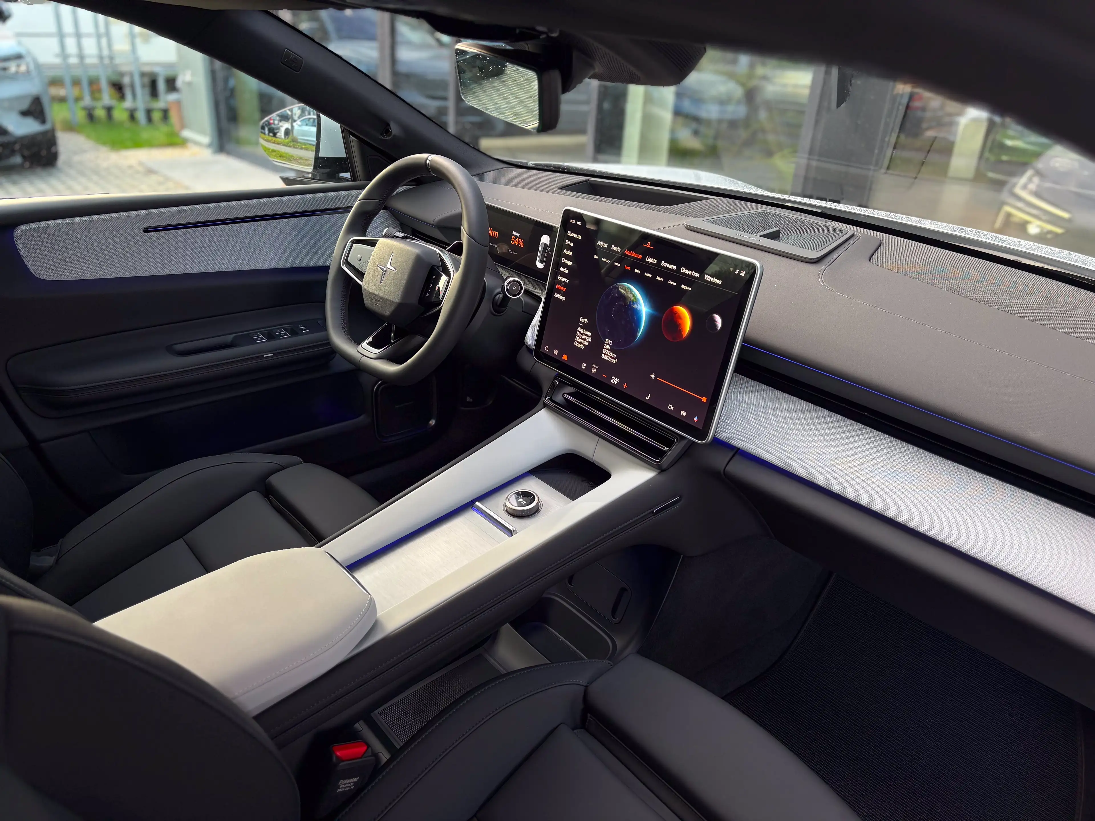 Polestar 4 Long Range Dual Motor - Plus | Pilot | 21" — photo 13