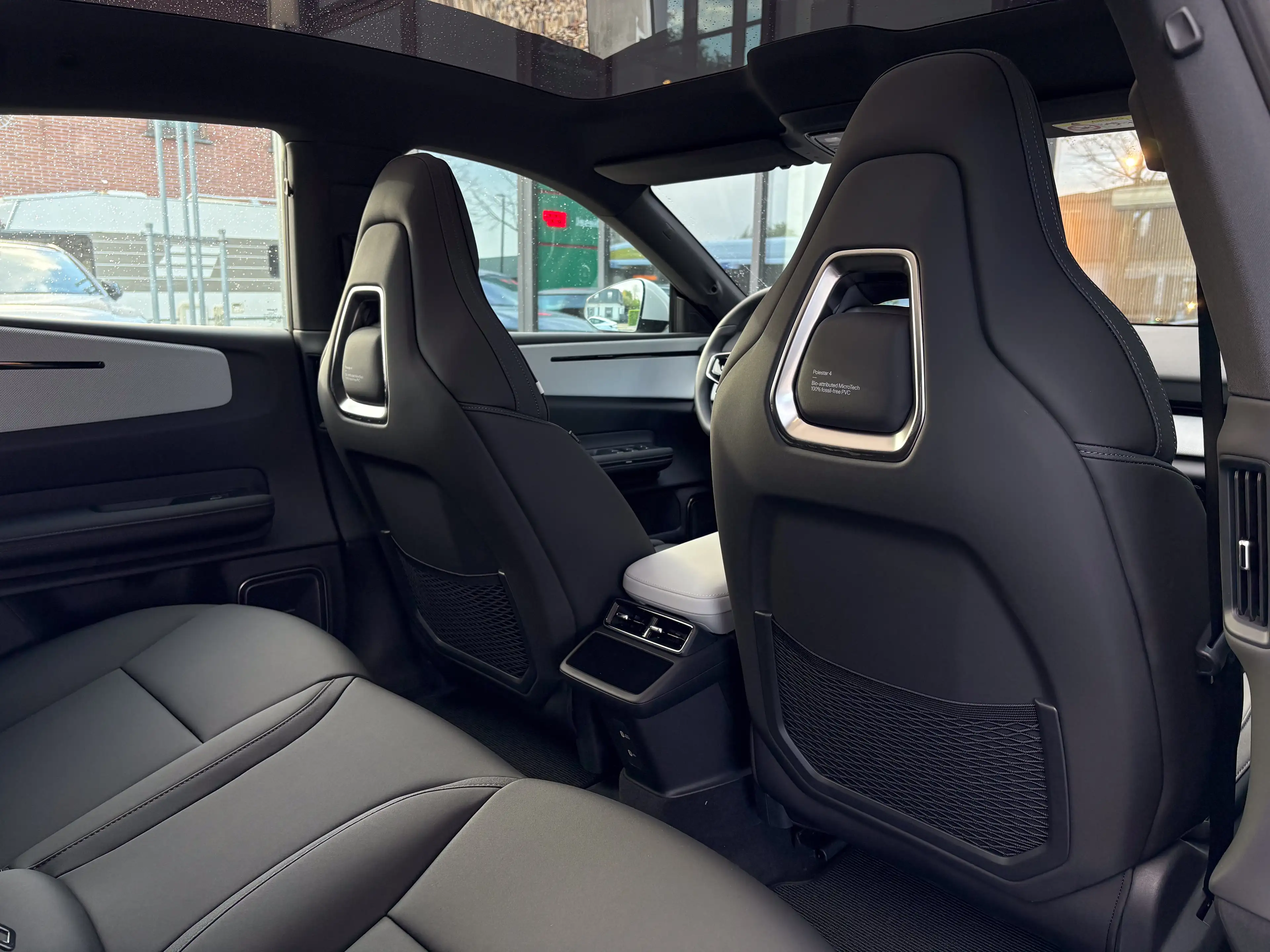 Polestar 4 Long Range Dual Motor - Plus | Pilot | 21" — photo 11