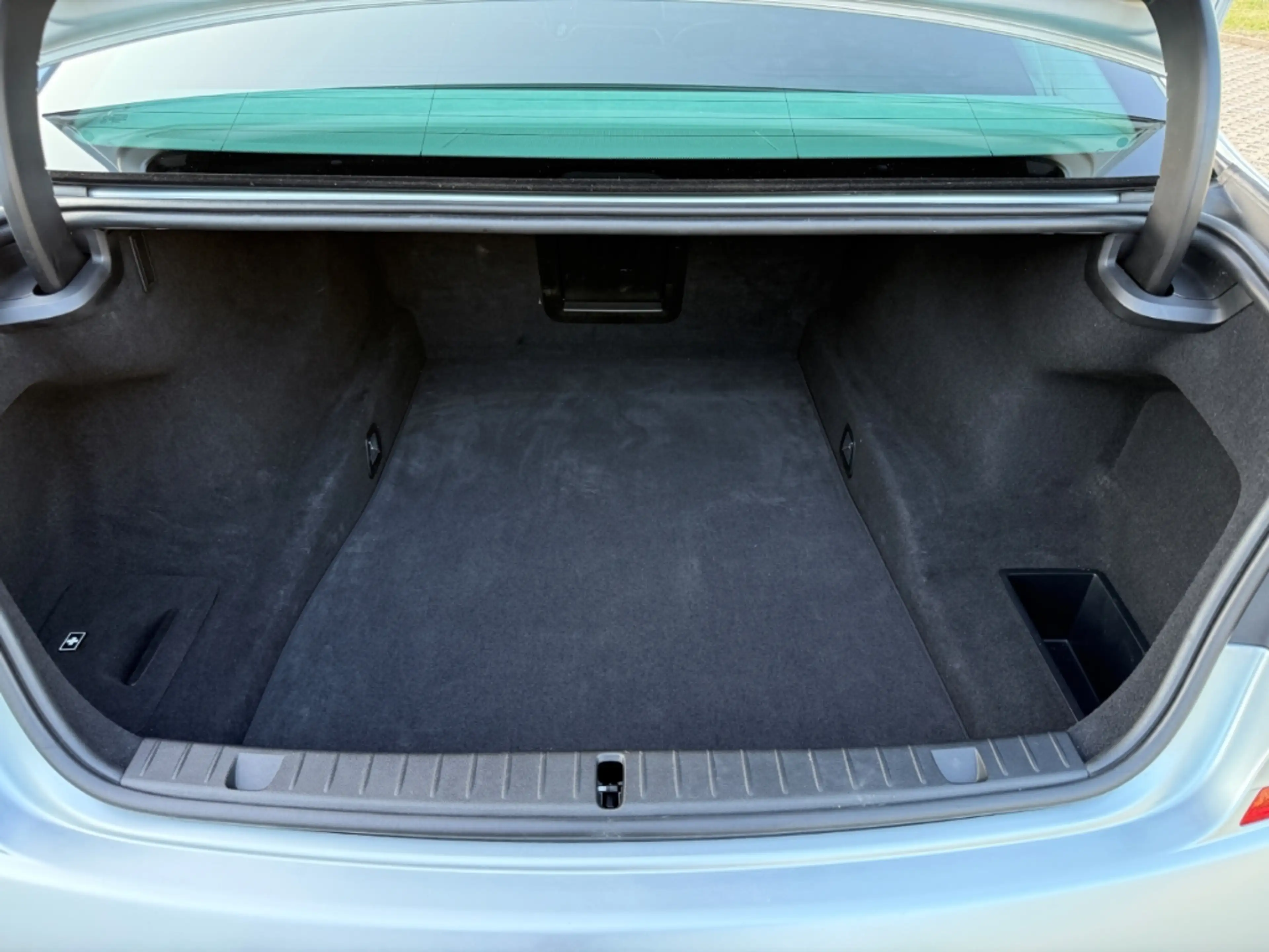 BMW 750 i xDrive M 40 Jahre Edition Standhzg. HeadUp Drive — photo 20