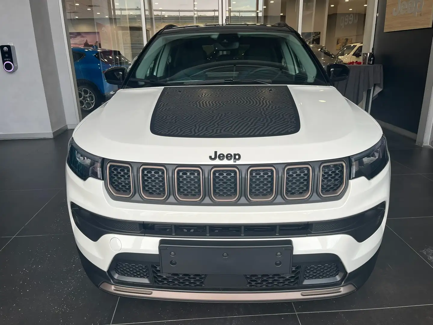 Jeep Compass COMPASS UPLAND 1.3 T.4 PHEV 4XE 240CV AT Blanco - 2