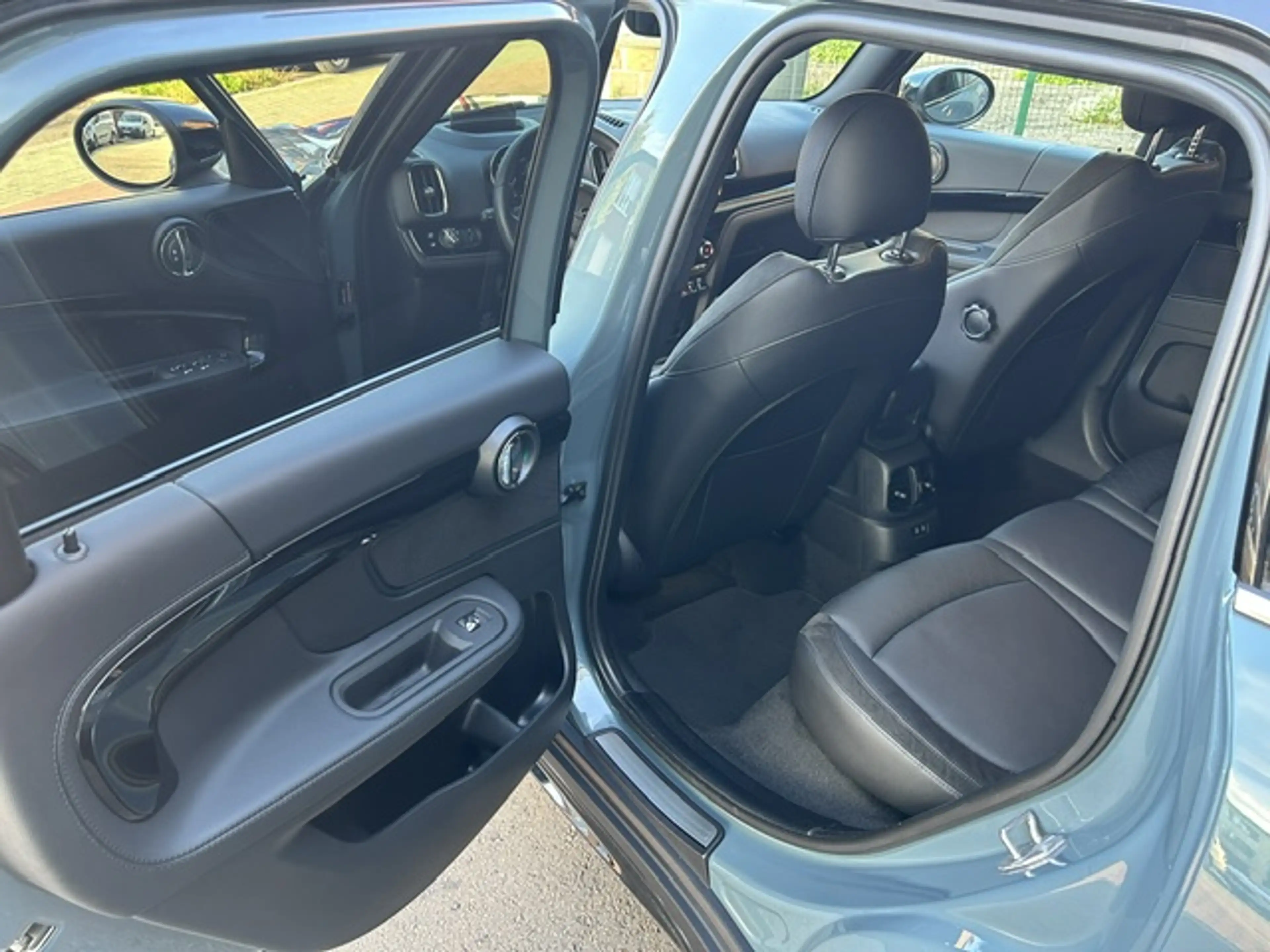 MINI Cooper Countryman Mini Countryman 1.5 Cooper ALL4 OPF (EU6d-TEMP) — photo 15